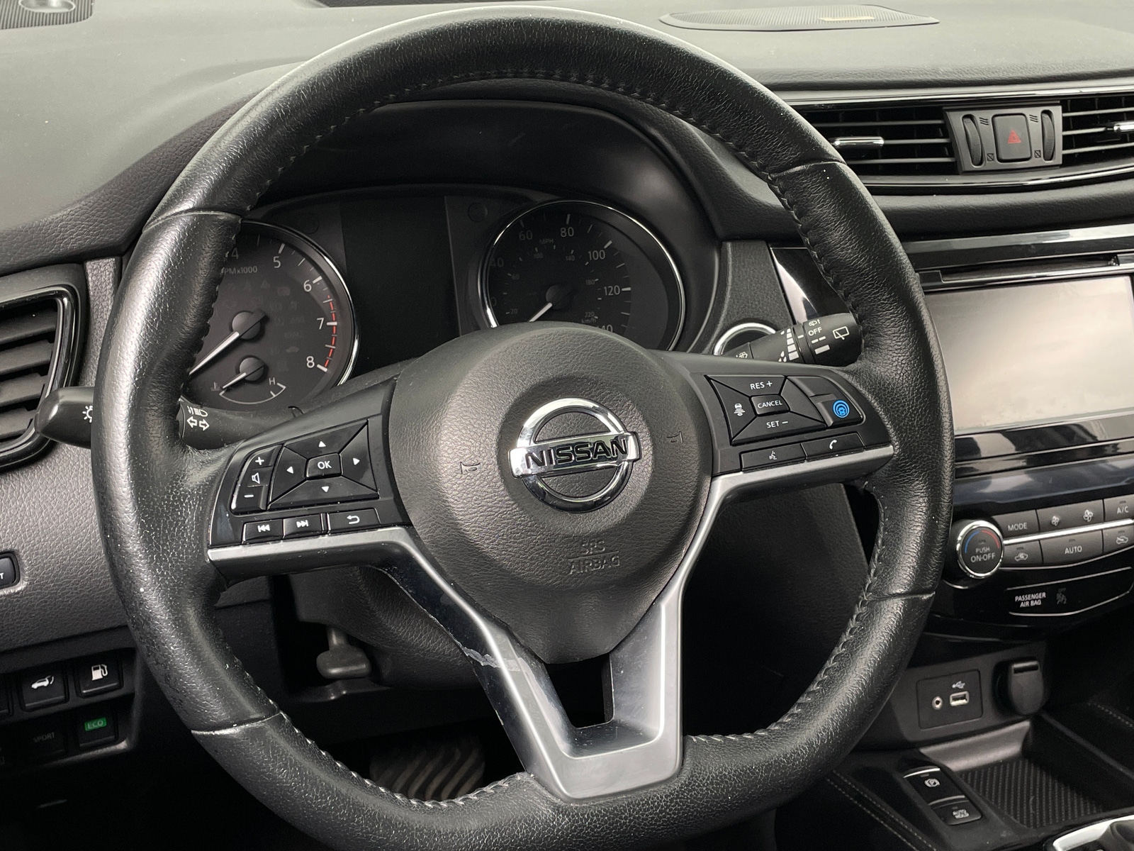 Thumbnail: 2020 Nissan Rogue - 4