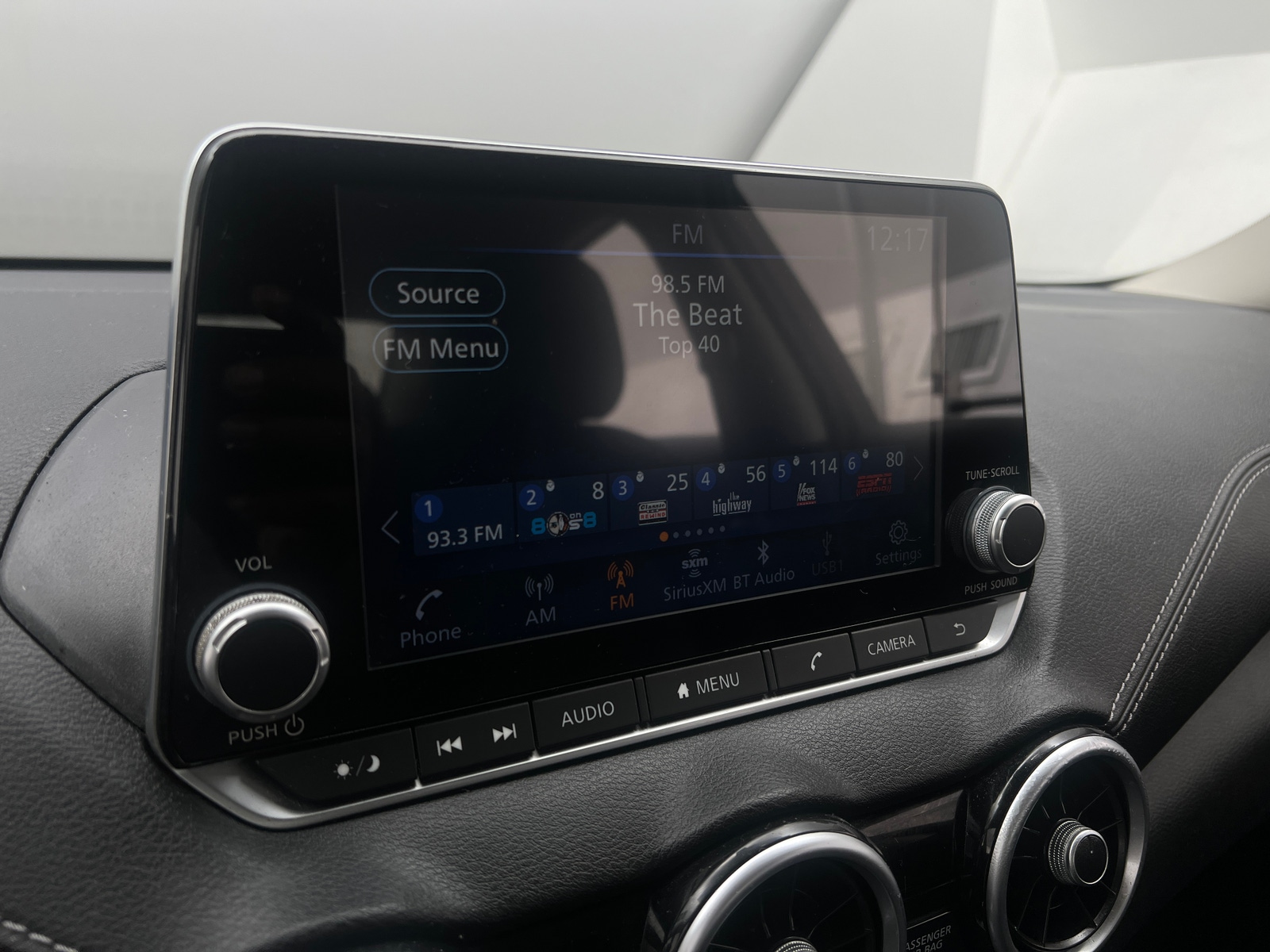 Thumbnail: 2021 Nissan Sentra - 4