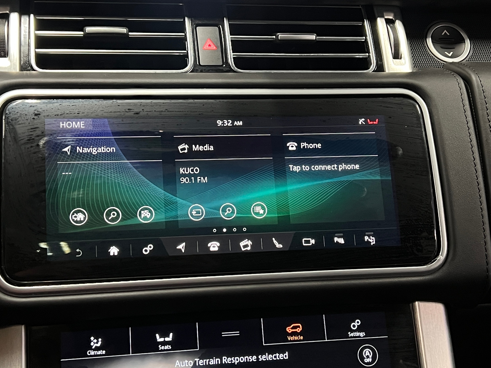 Thumbnail: 2021 Land Rover Range Rover - 3