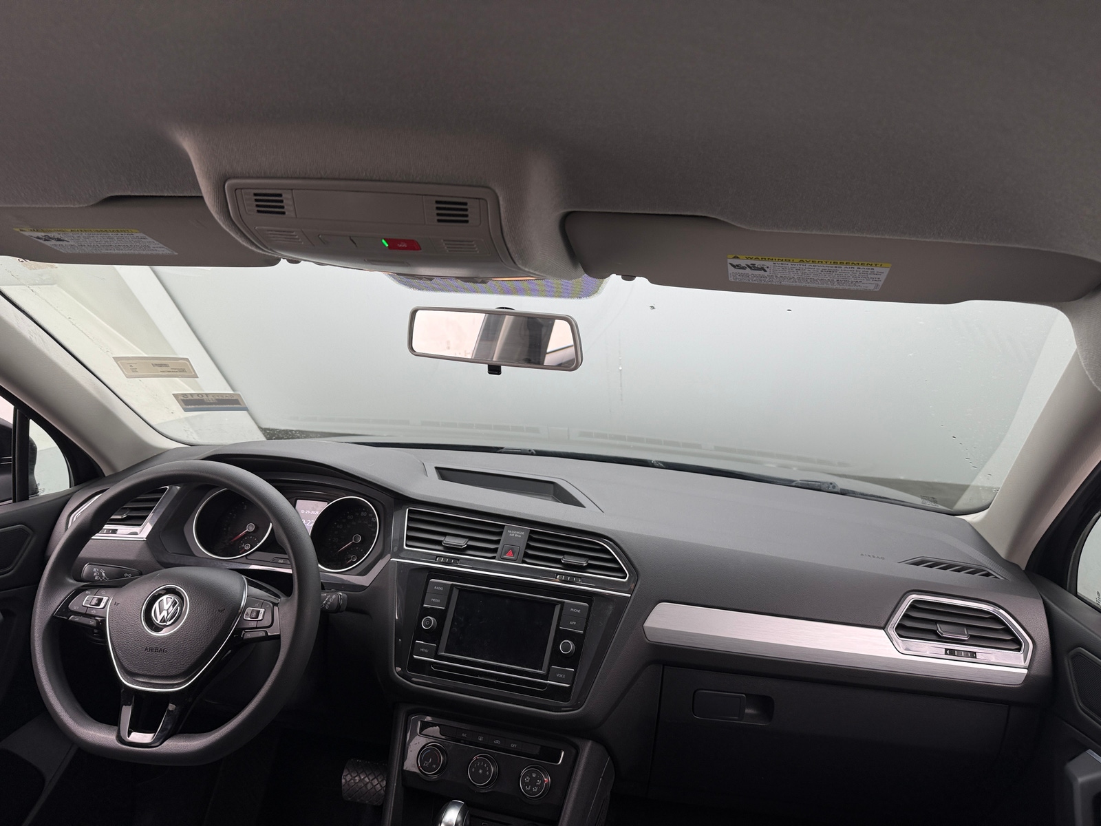 Thumbnail: 2020 Volkswagen Tiguan - 3