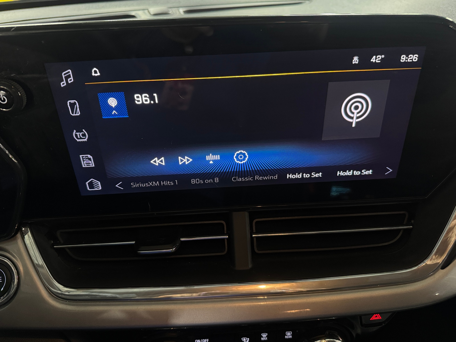 Thumbnail: 2024 Chevrolet Trax - 4