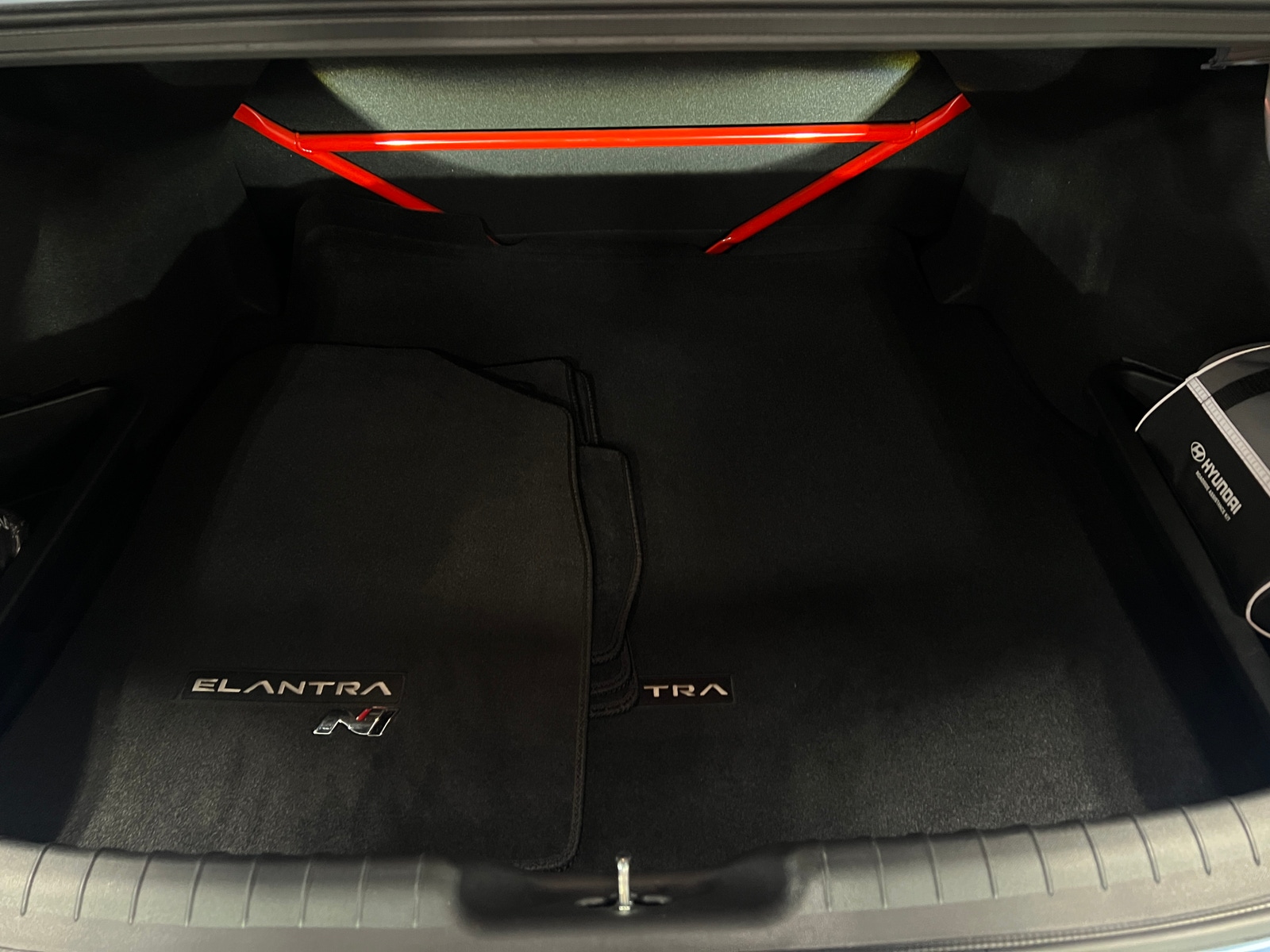 Thumbnail: 2024 Hyundai Elantra - 7