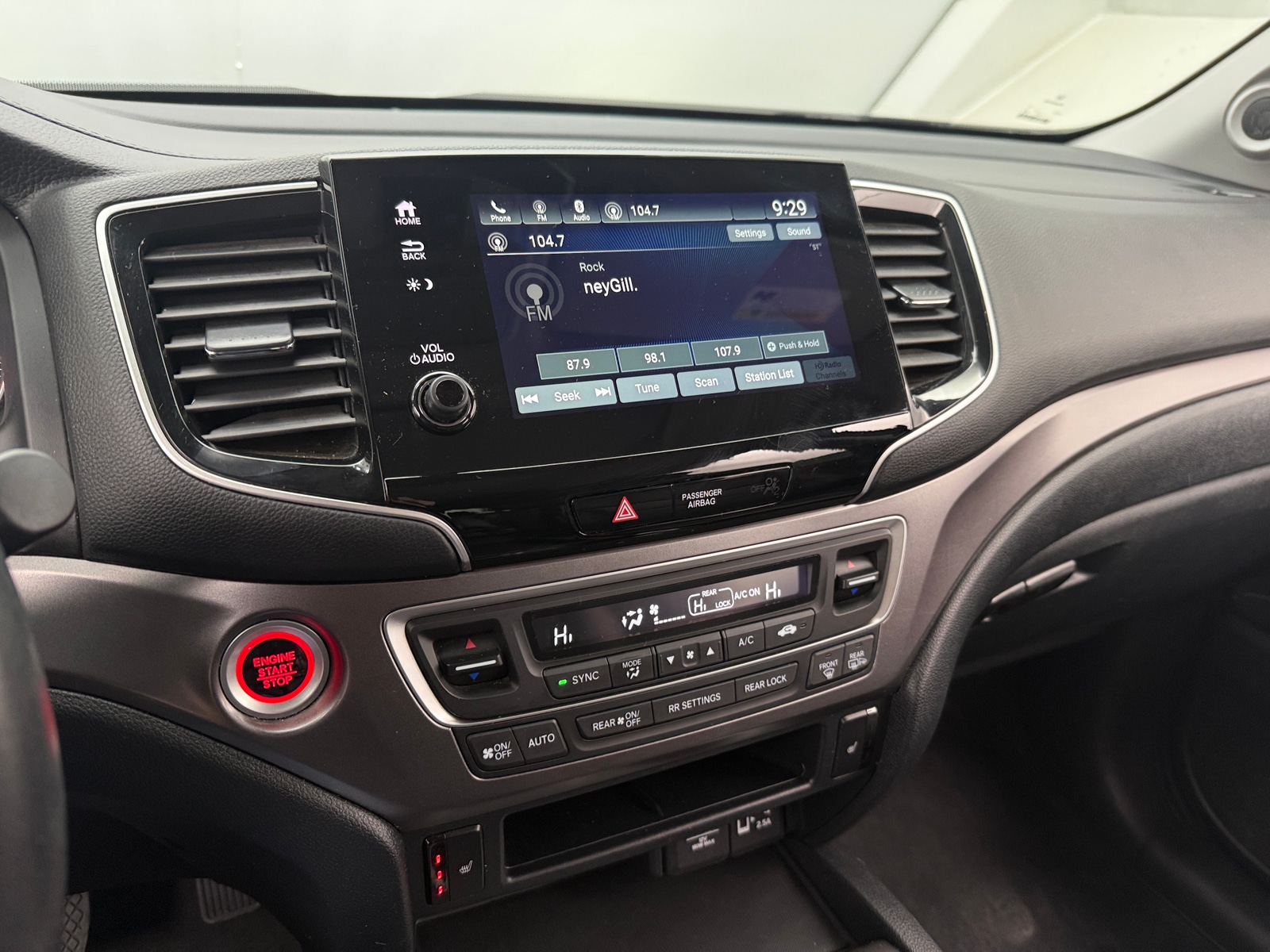 Thumbnail: 2020 Honda Pilot - 3