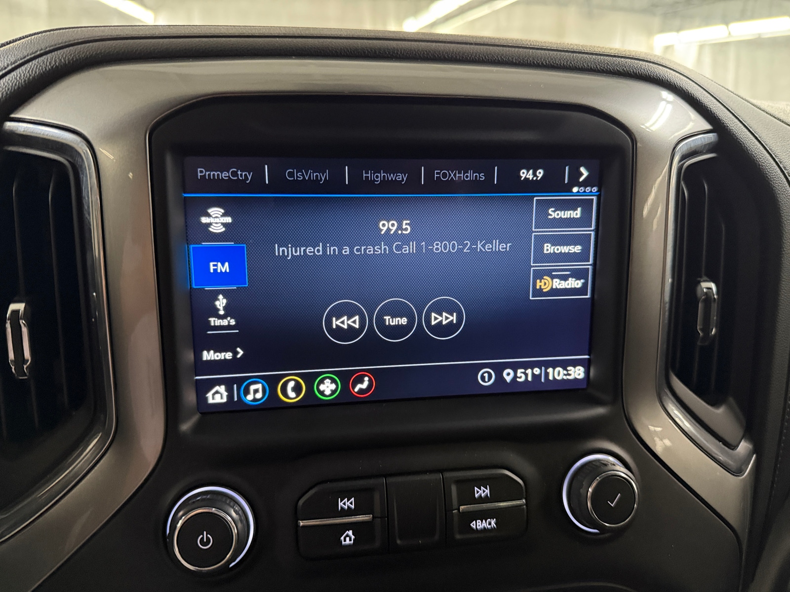 Thumbnail: 2020 Chevrolet Silverado 1500 - 4