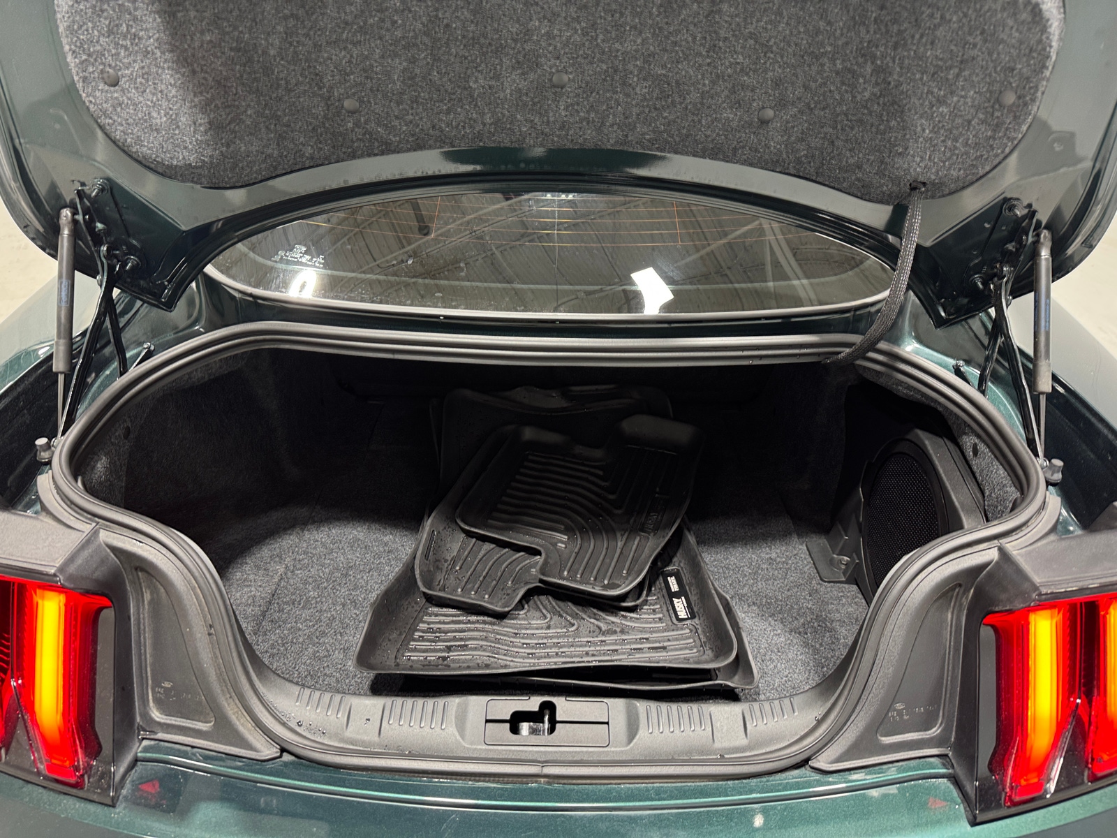 Thumbnail: 2019 Ford Mustang - 4