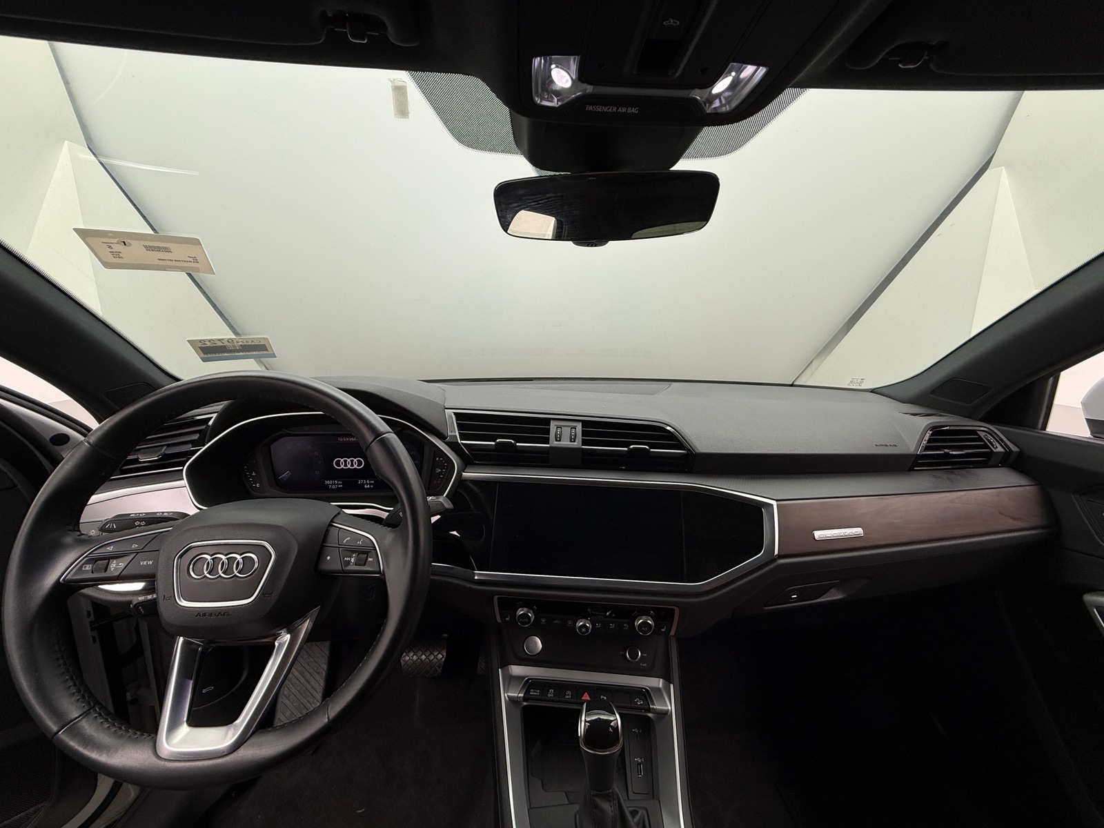 Thumbnail: 2019 Audi Q3 - 2