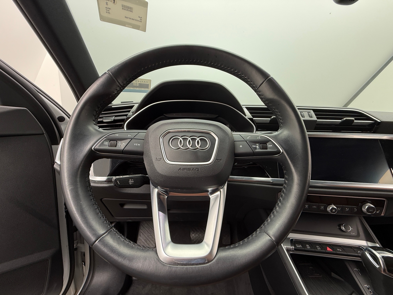 Thumbnail: 2019 Audi Q3 - 4