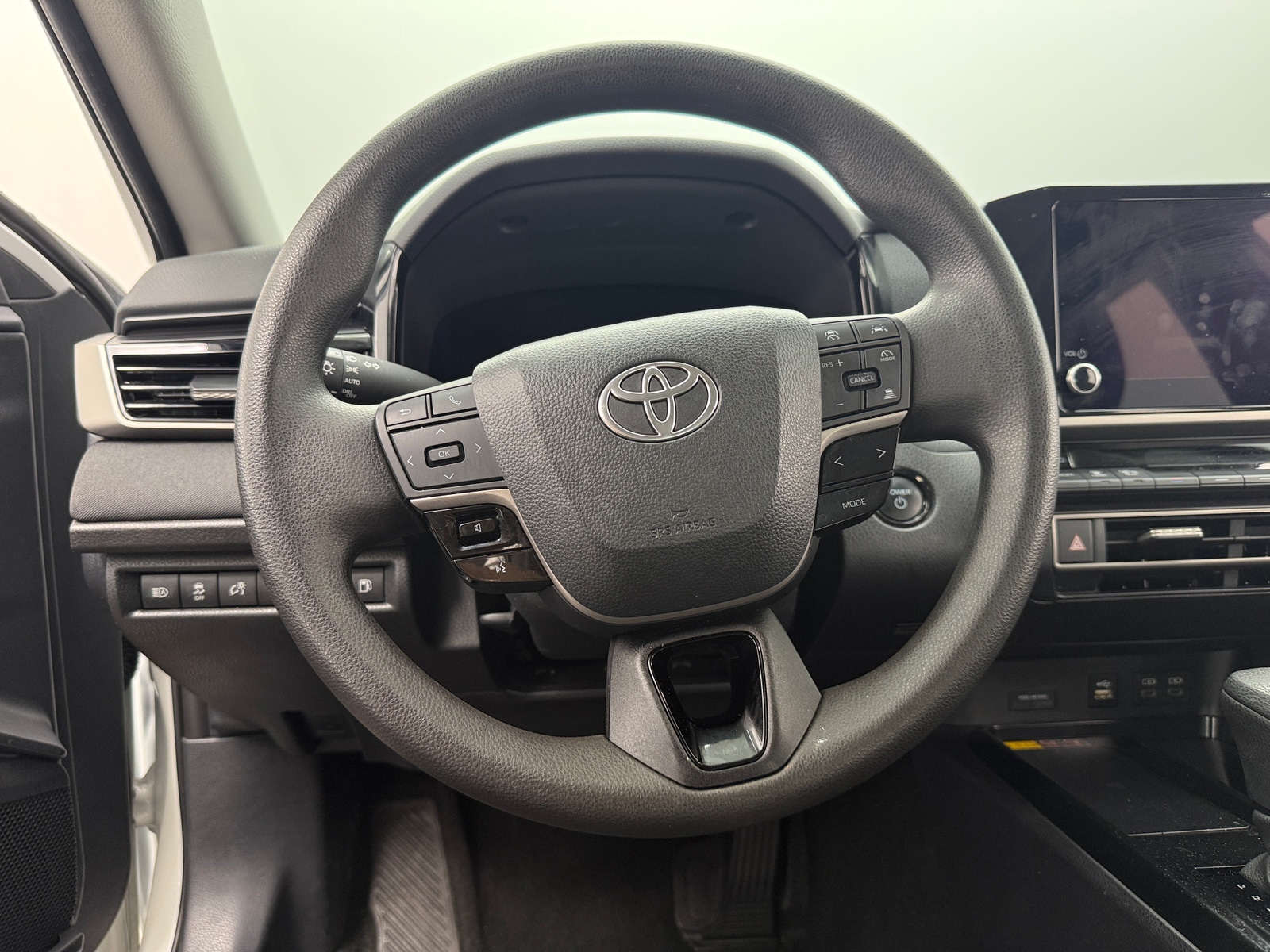 Thumbnail: 2025 Toyota Camry - 5