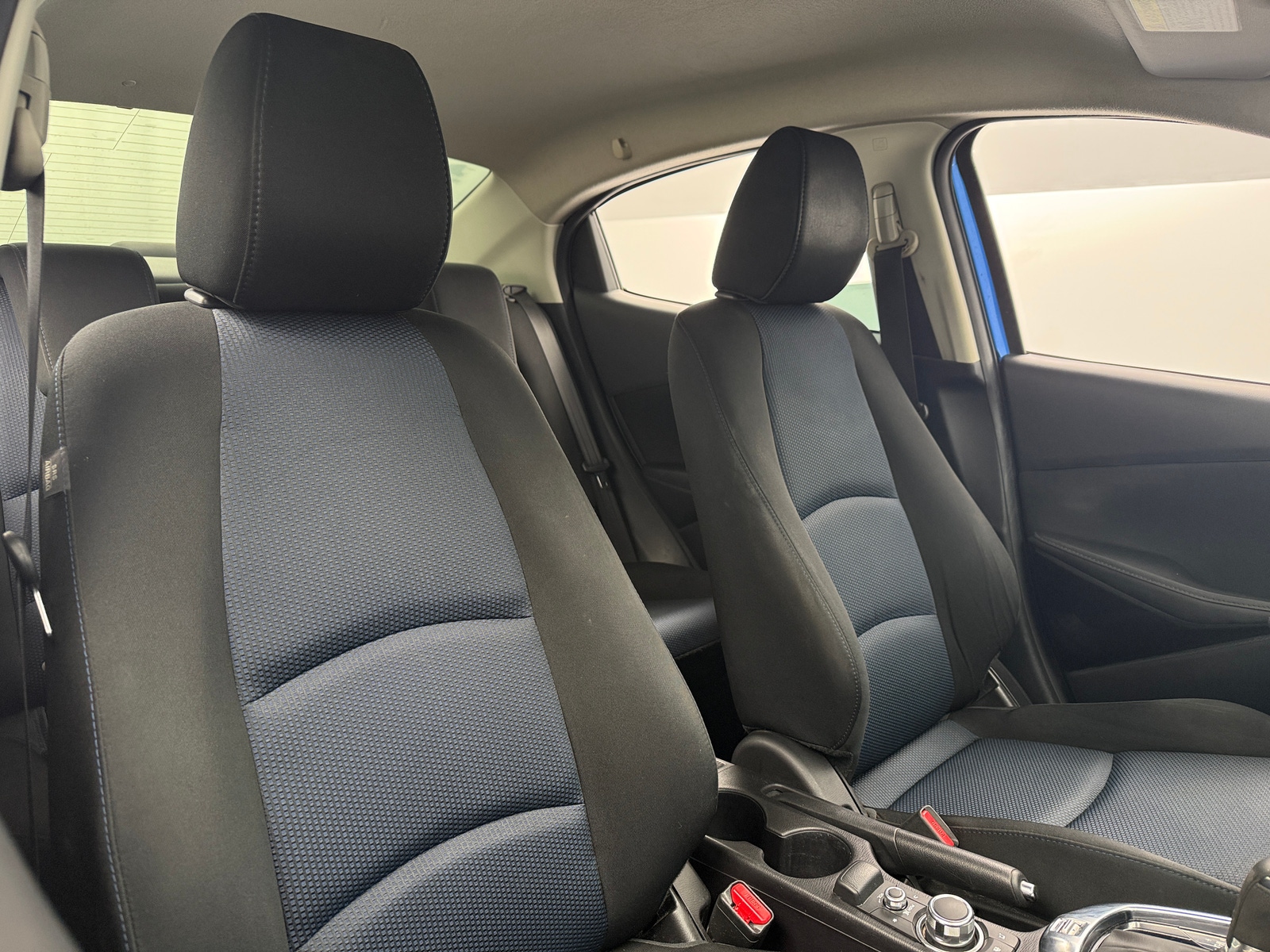 Thumbnail: 2017 Toyota Yaris iA - 2