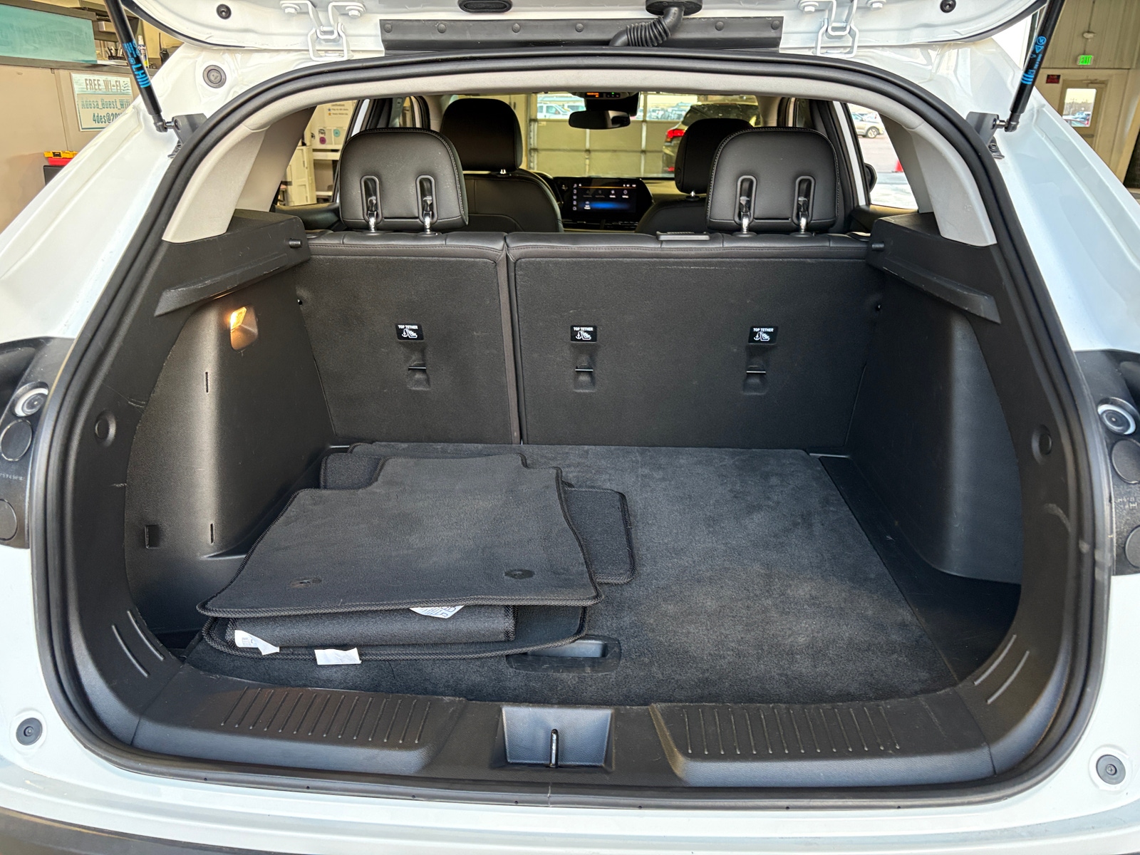 Thumbnail: 2025 Chevrolet Trax - 7