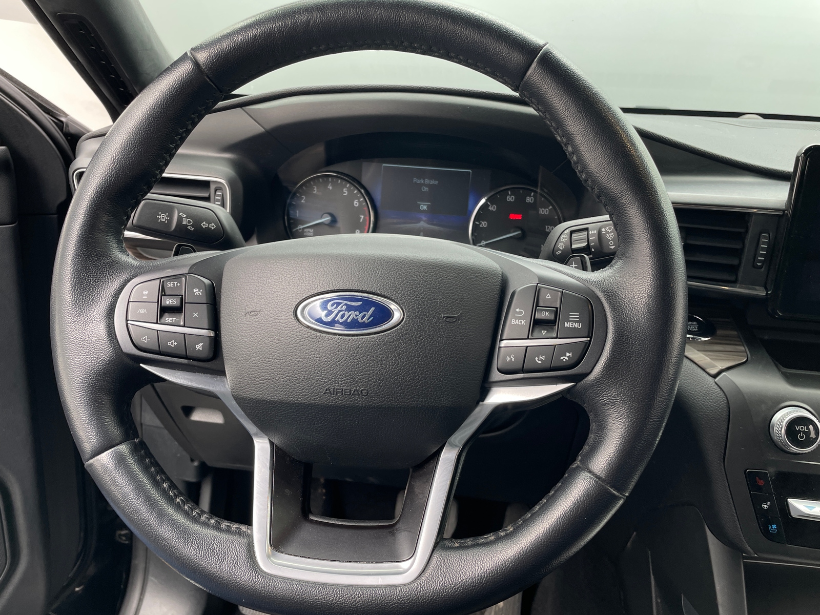 Thumbnail: 2020 Ford Explorer - 4