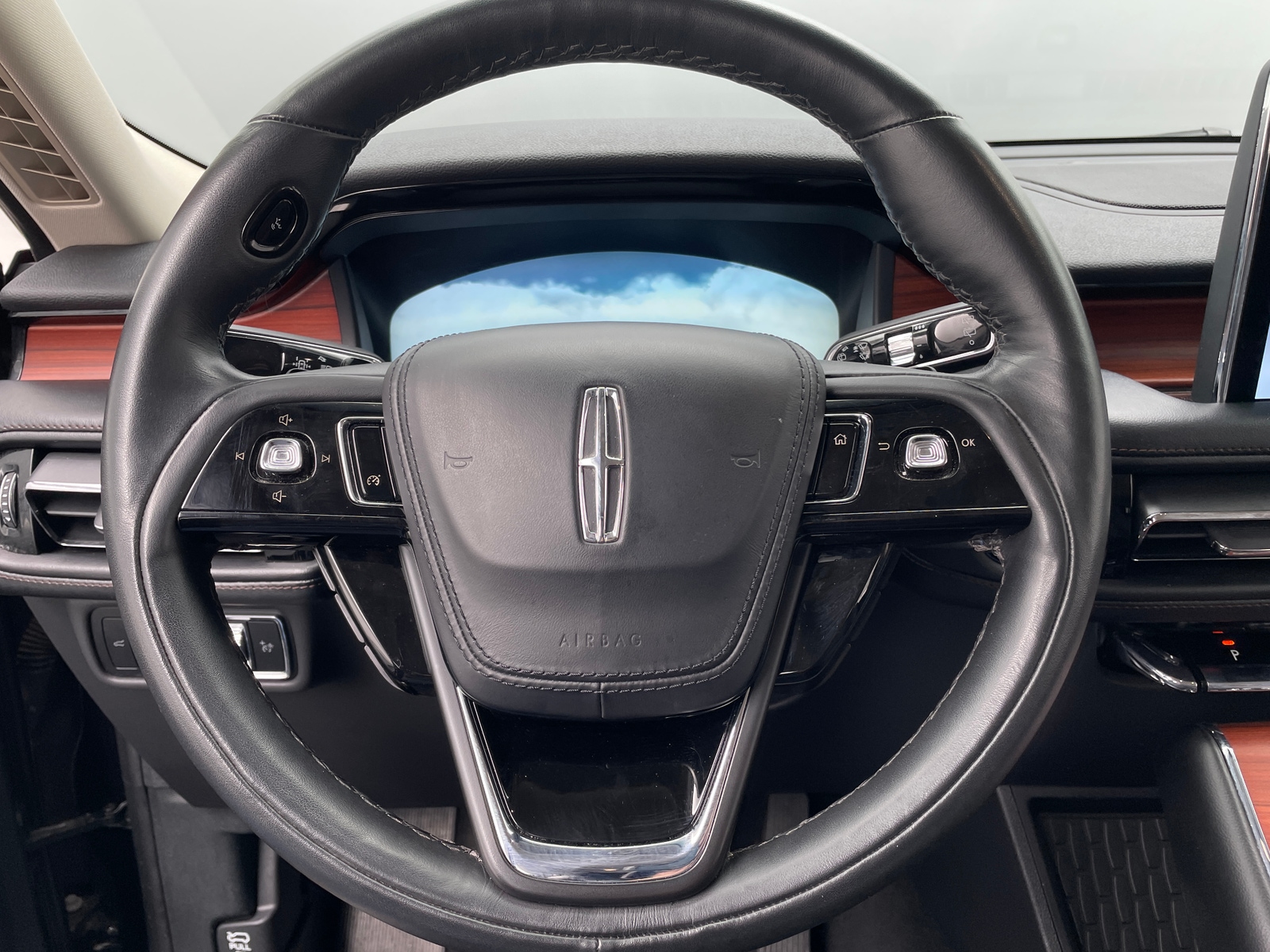 Thumbnail: 2024 Lincoln Aviator - 4