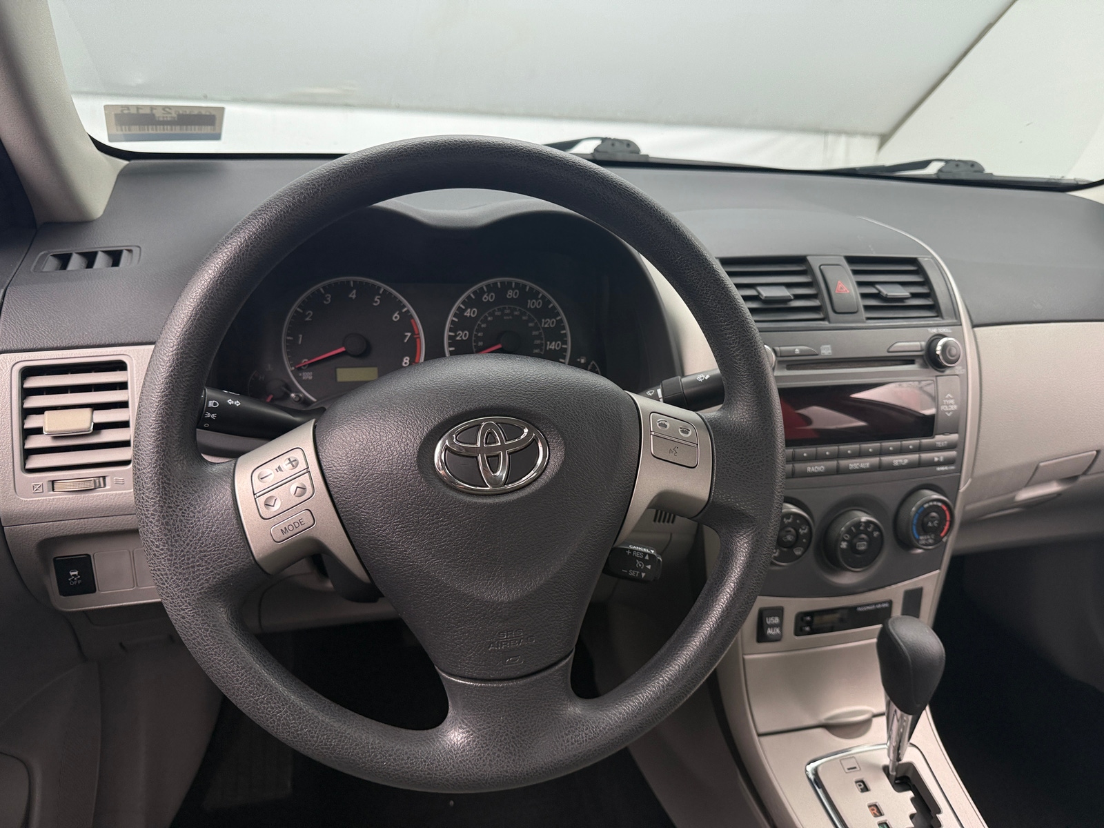 Thumbnail: 2011 Toyota Corolla - 5