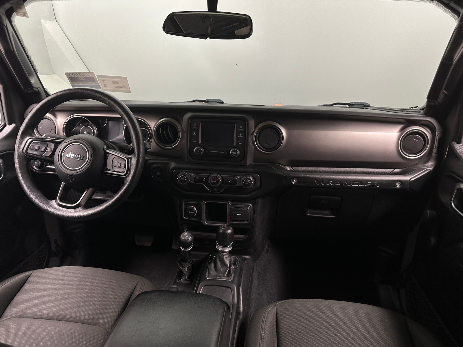 Thumbnail: 2020 Jeep Wrangler - 3