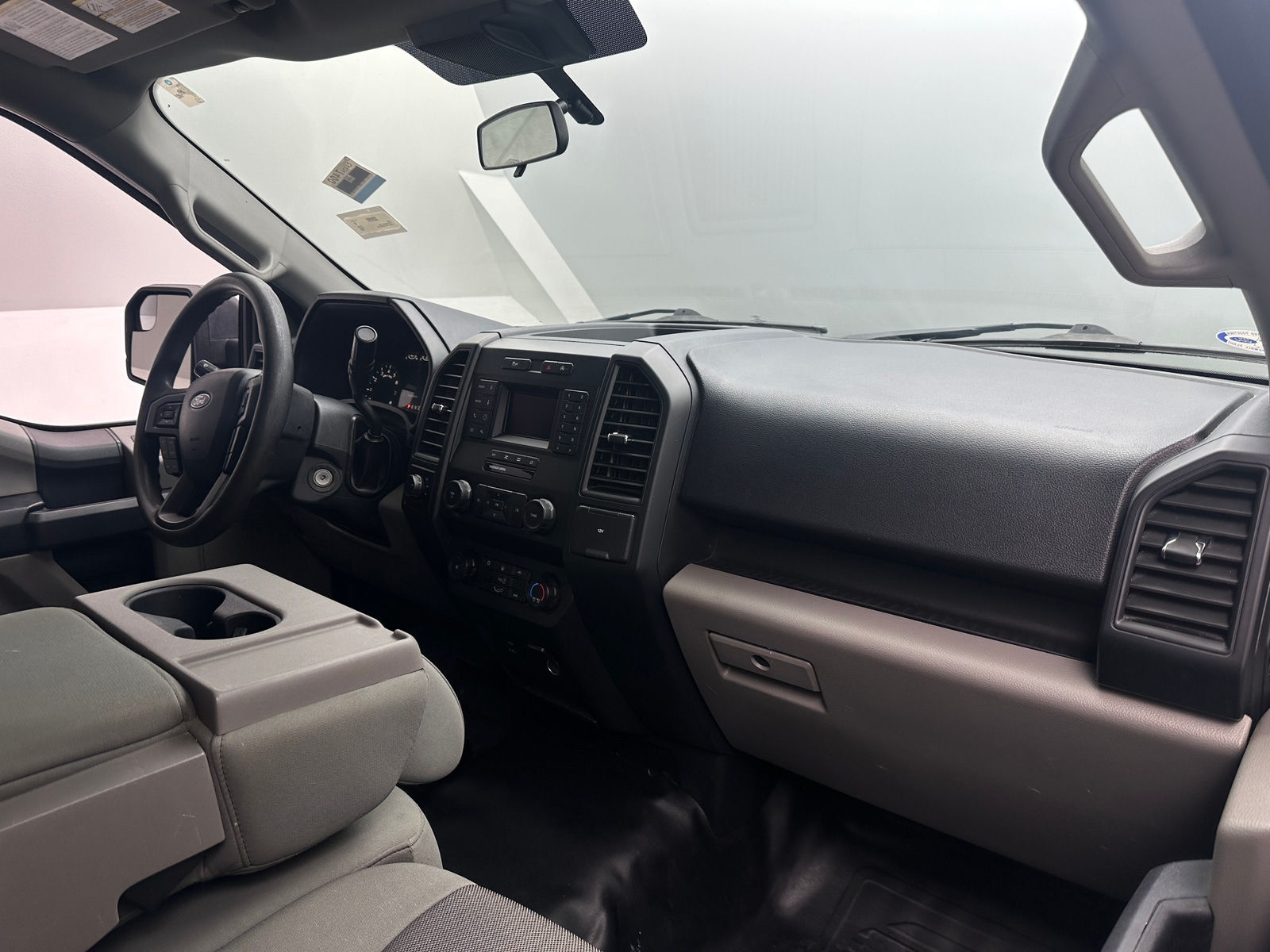 Thumbnail: 2019 Ford Econoline - 3