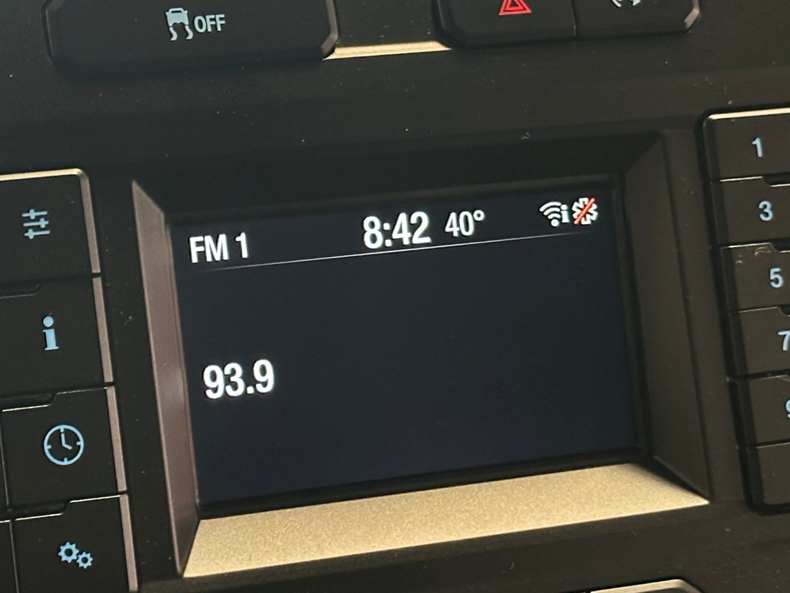 Thumbnail: 2019 Ford Econoline - 4