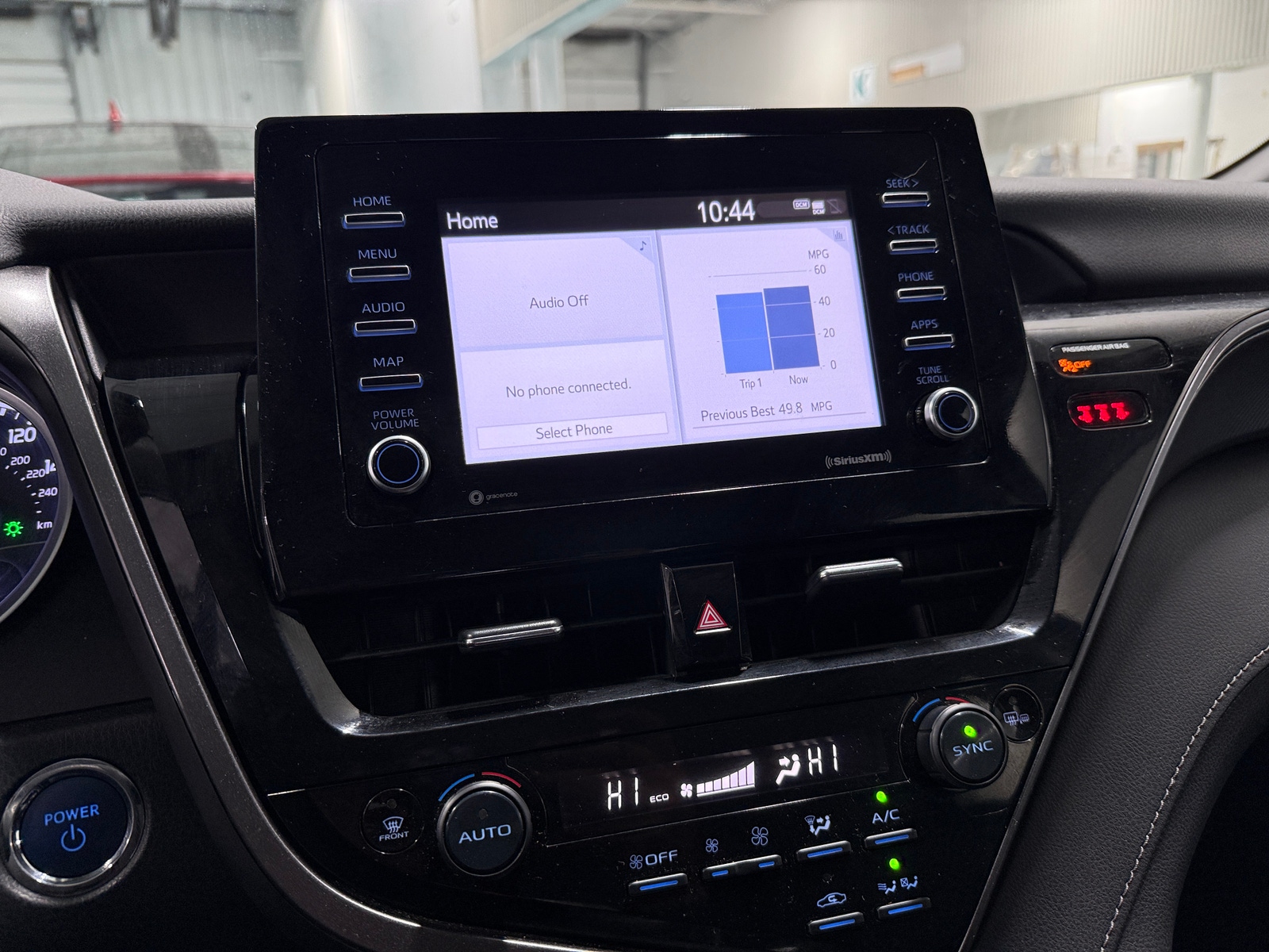 Thumbnail: 2022 Toyota Camry - 4