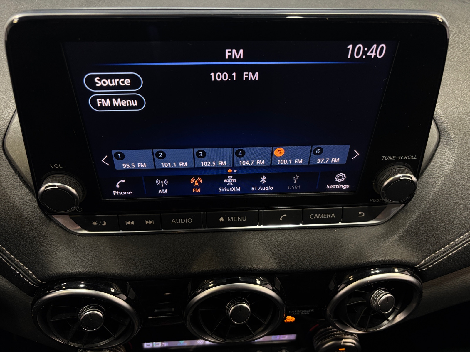 Thumbnail: 2020 Nissan Sentra - 4