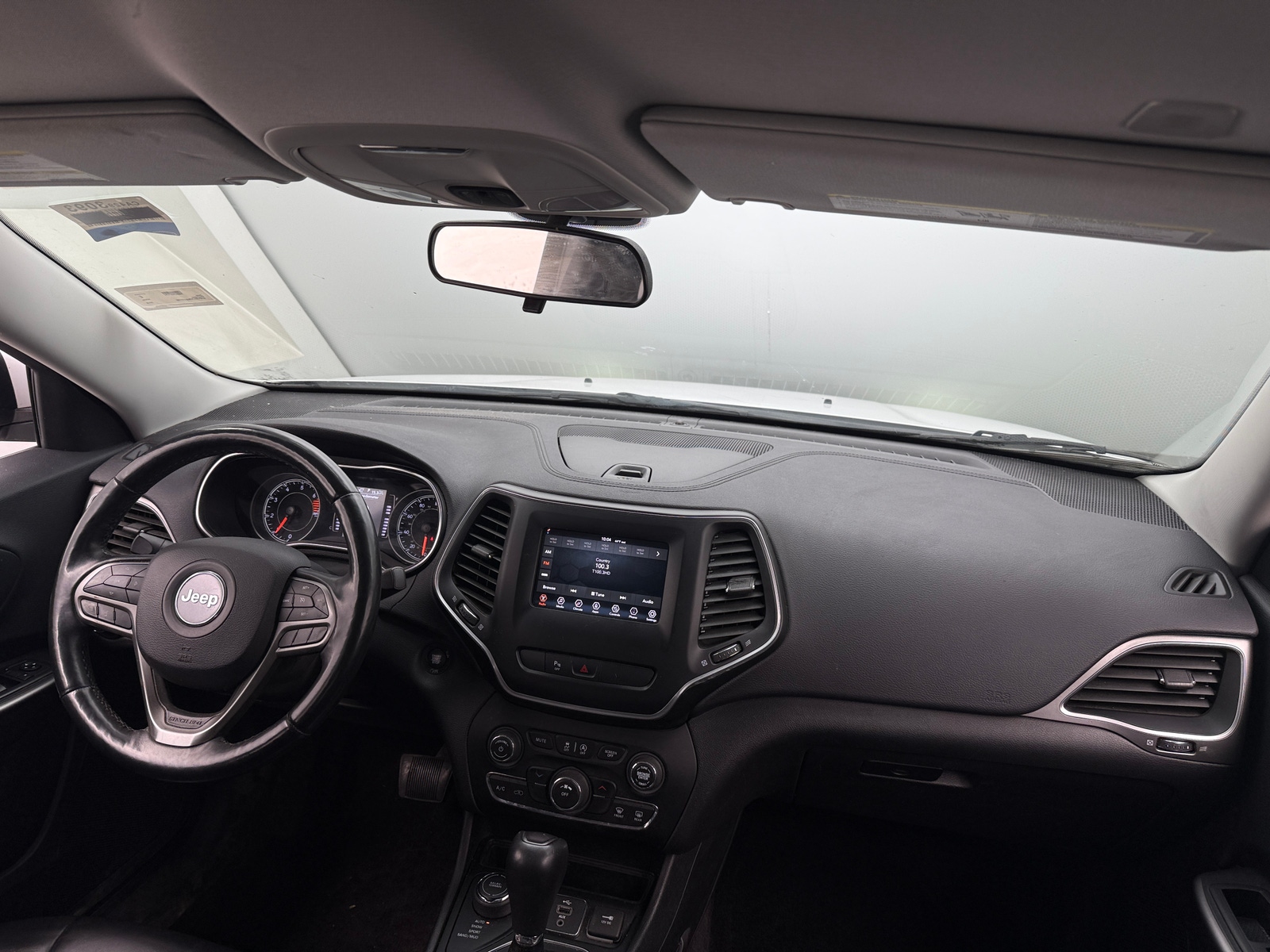 Thumbnail: 2019 Jeep Cherokee - 3