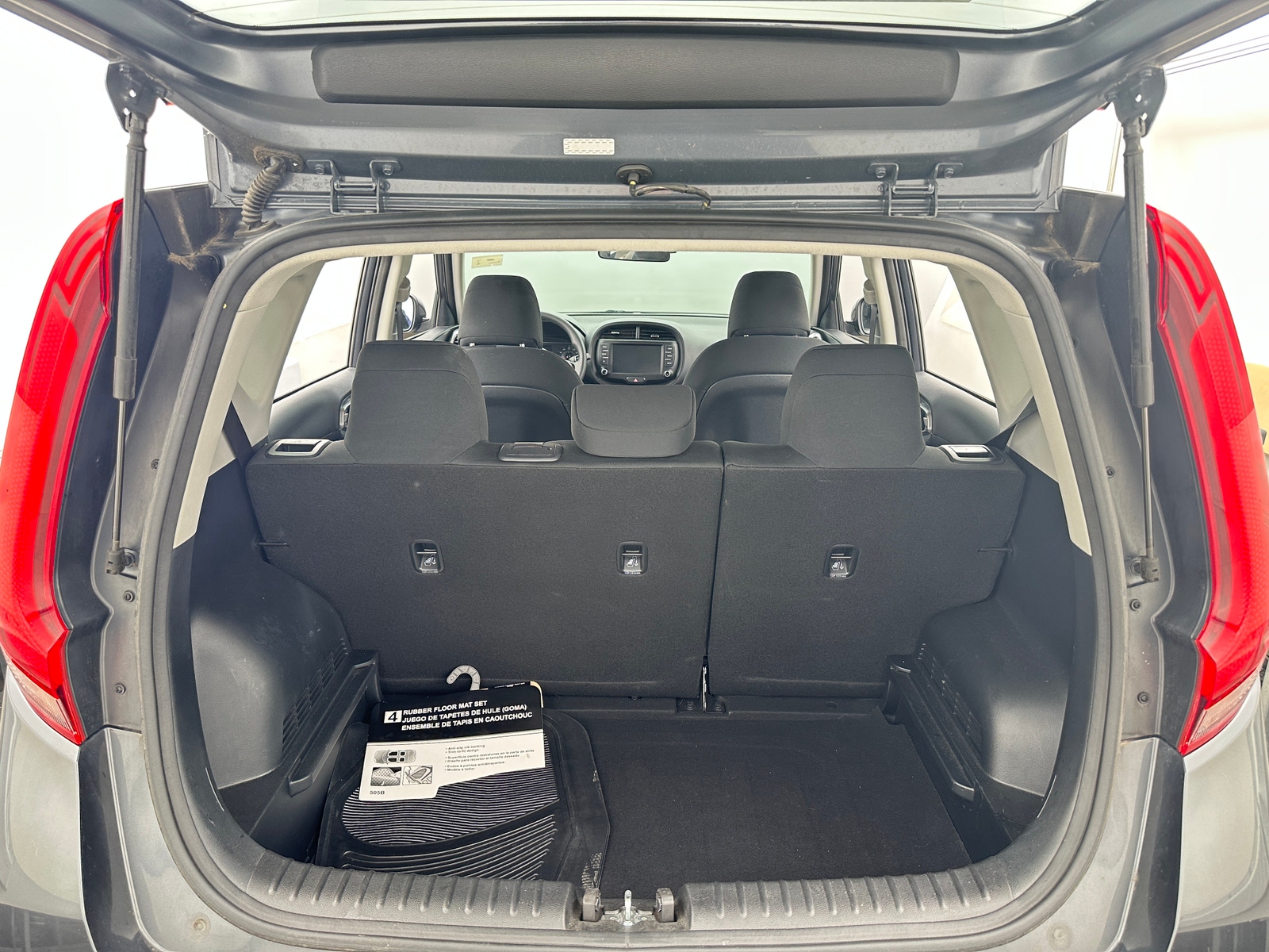 Thumbnail: 2022 Kia Soul - 7