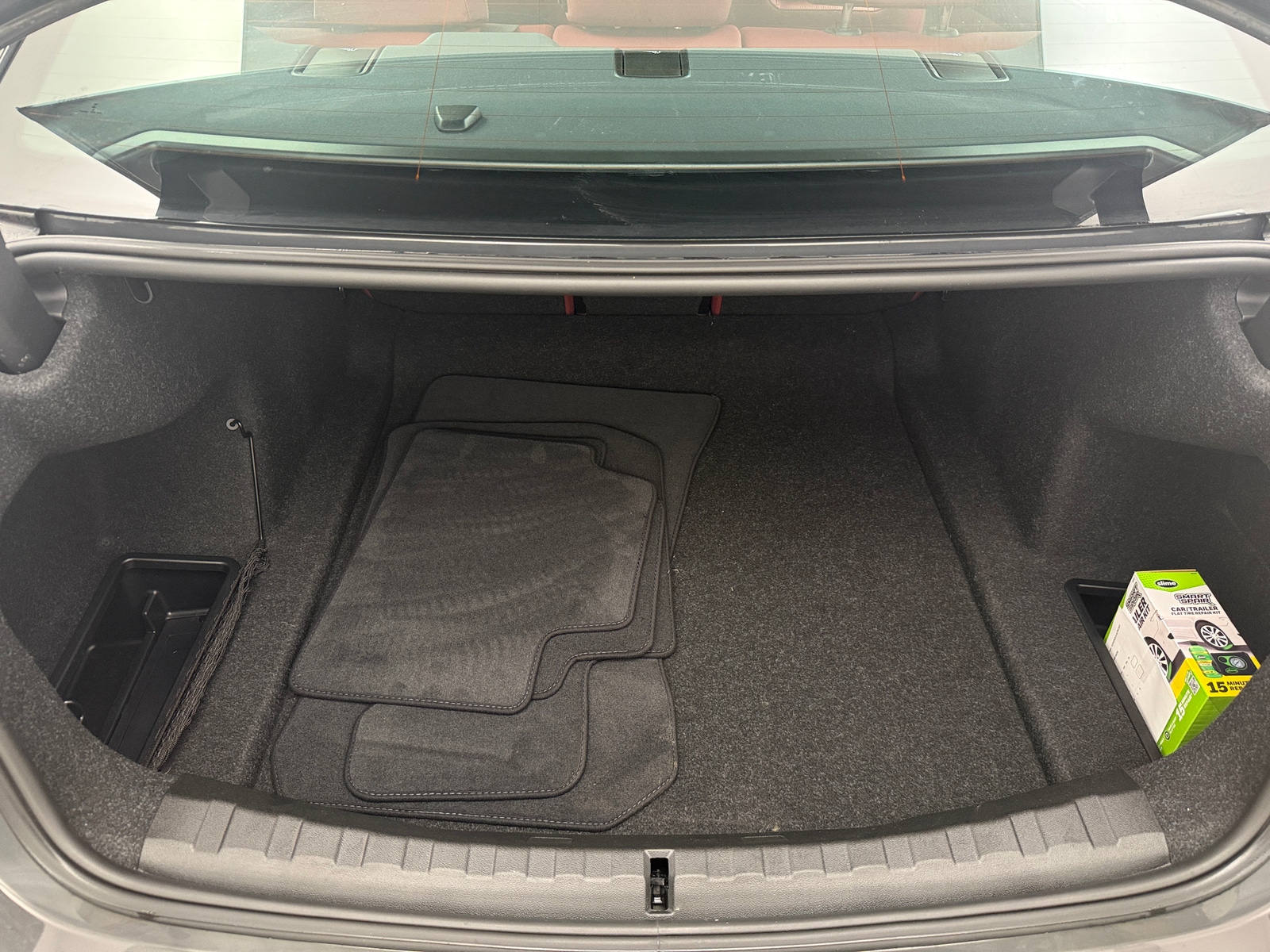 Thumbnail: 2025 BMW 3 Series - 6