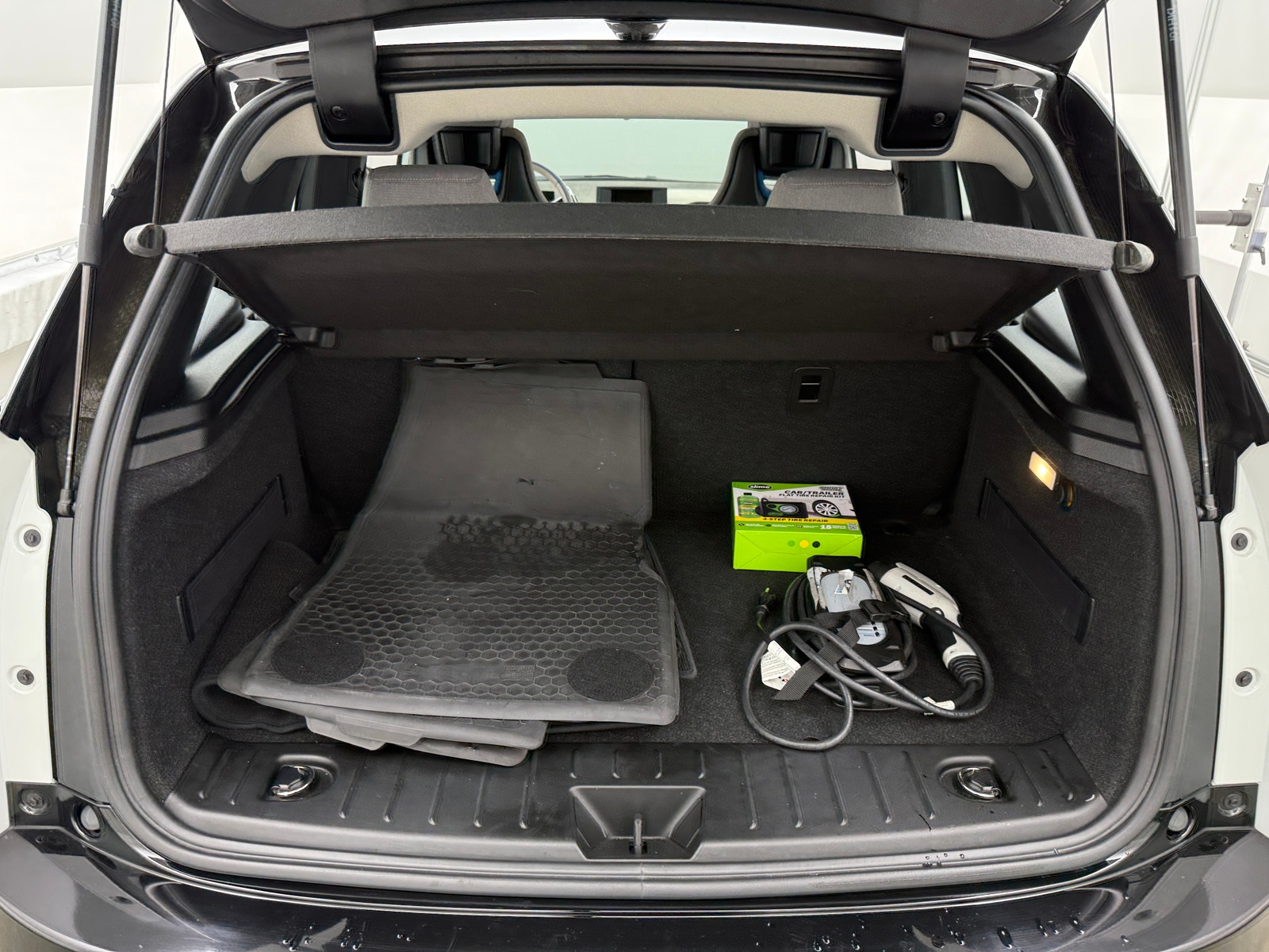 Thumbnail: 2016 BMW i3 - 7