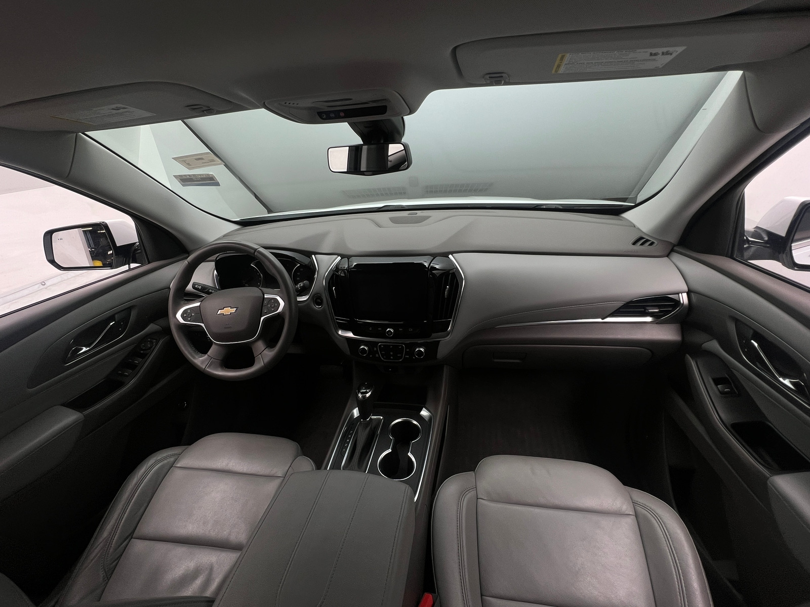 Thumbnail: 2018 Chevrolet Traverse - 2