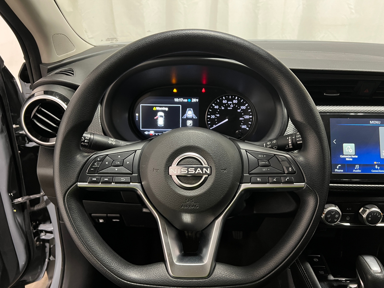 Thumbnail: 2024 Nissan Kicks - 5