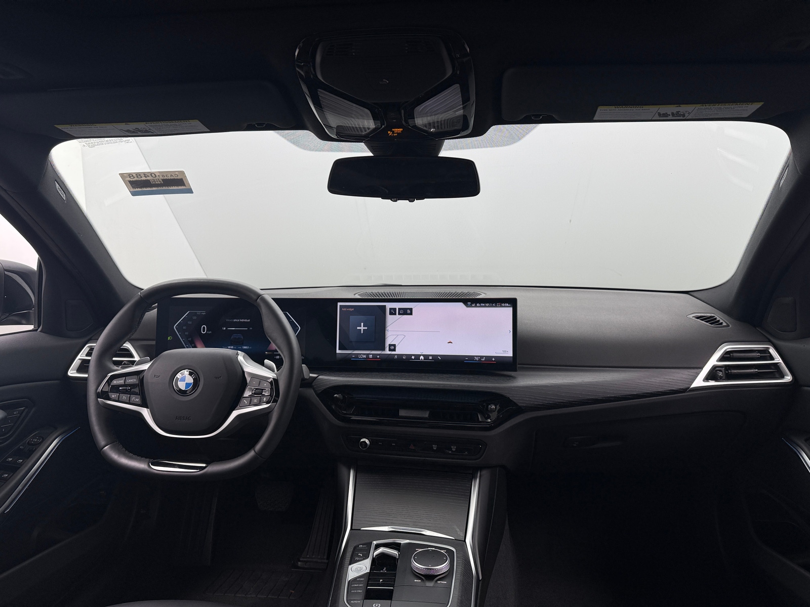 Thumbnail: 2025 BMW 3 Series - 2