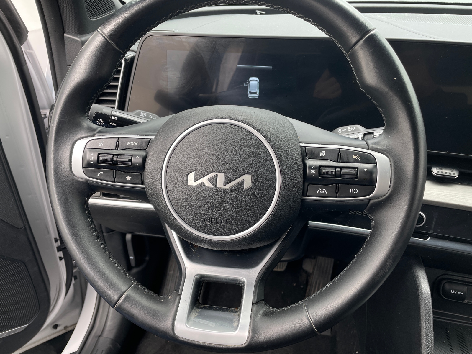 Thumbnail: 2023 Kia Sportage - 4