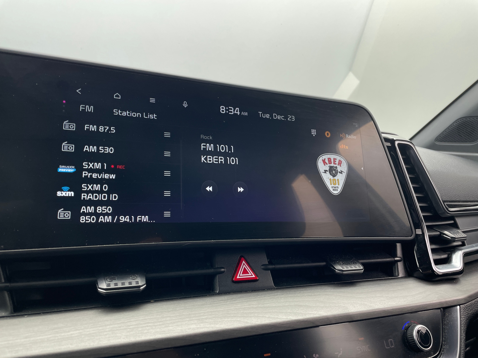 Thumbnail: 2023 Kia Sportage - 3