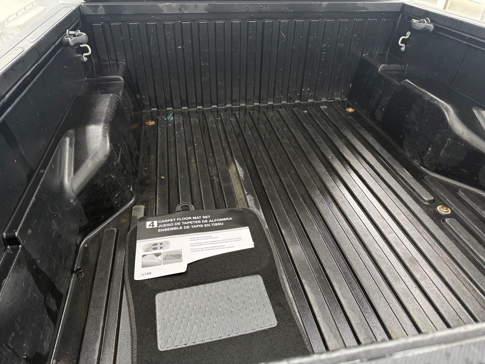 Thumbnail: 2022 Toyota Tacoma - 7