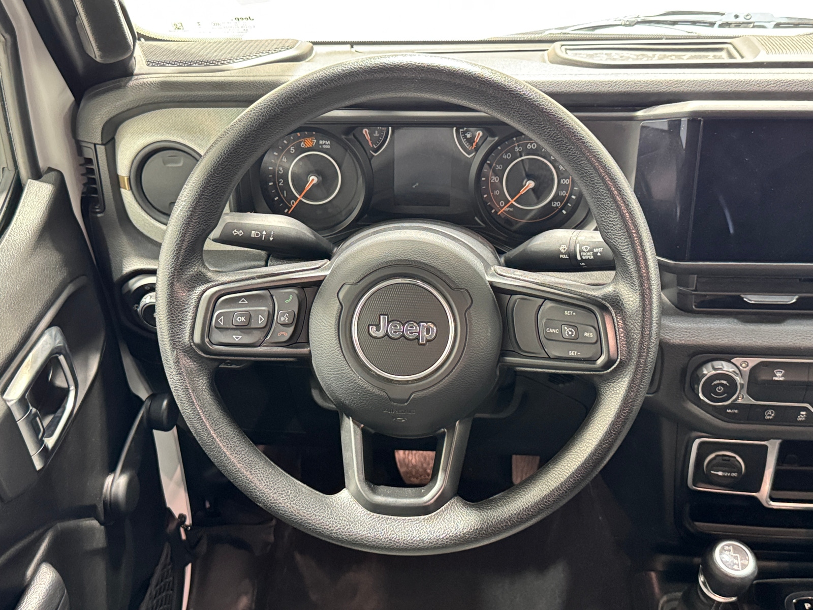 Thumbnail: 2024 Jeep Wrangler - 5