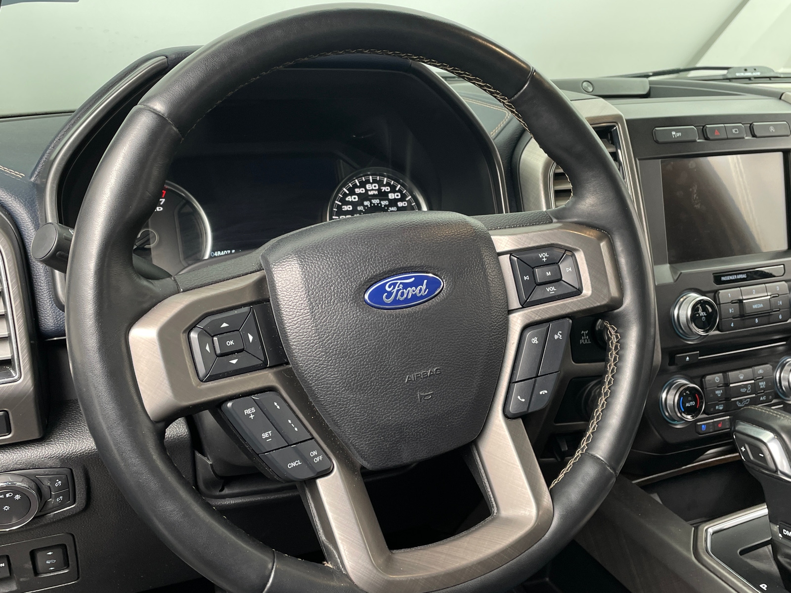 Thumbnail: 2018 Ford Econoline - 4