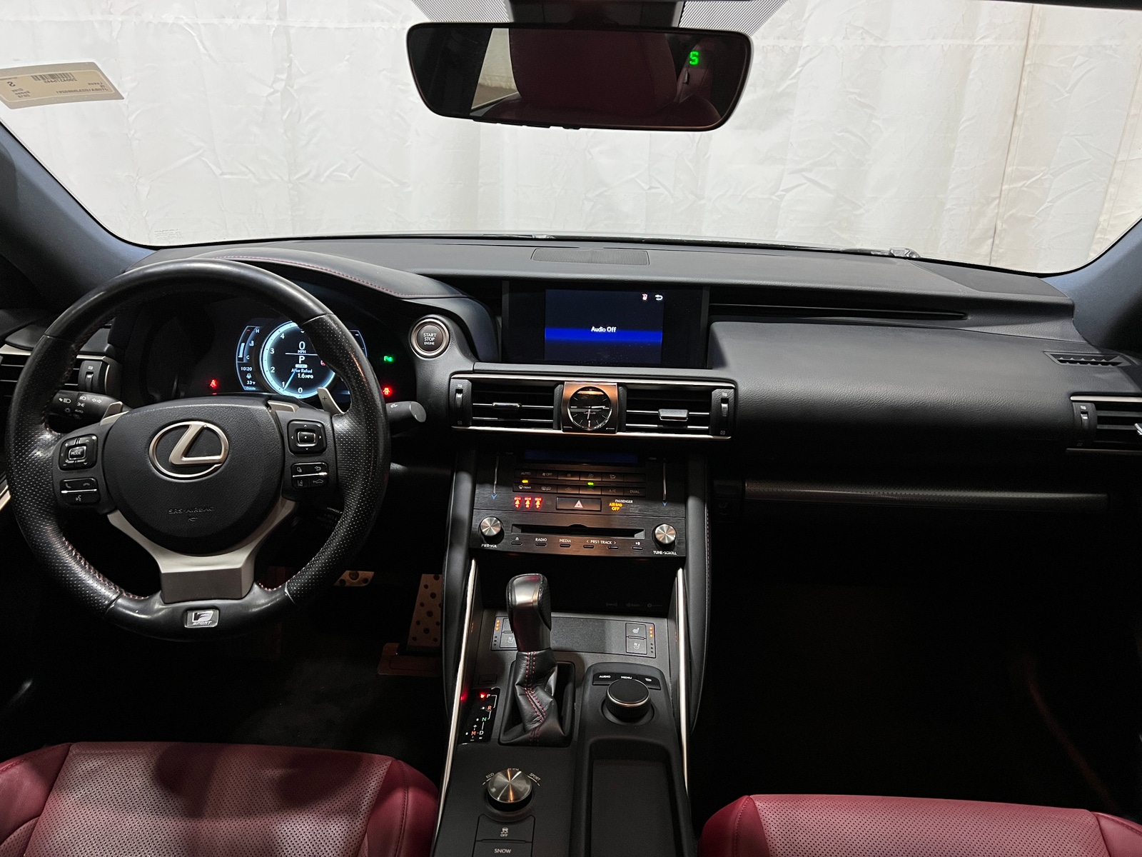 Thumbnail: 2018 Lexus IS - 2