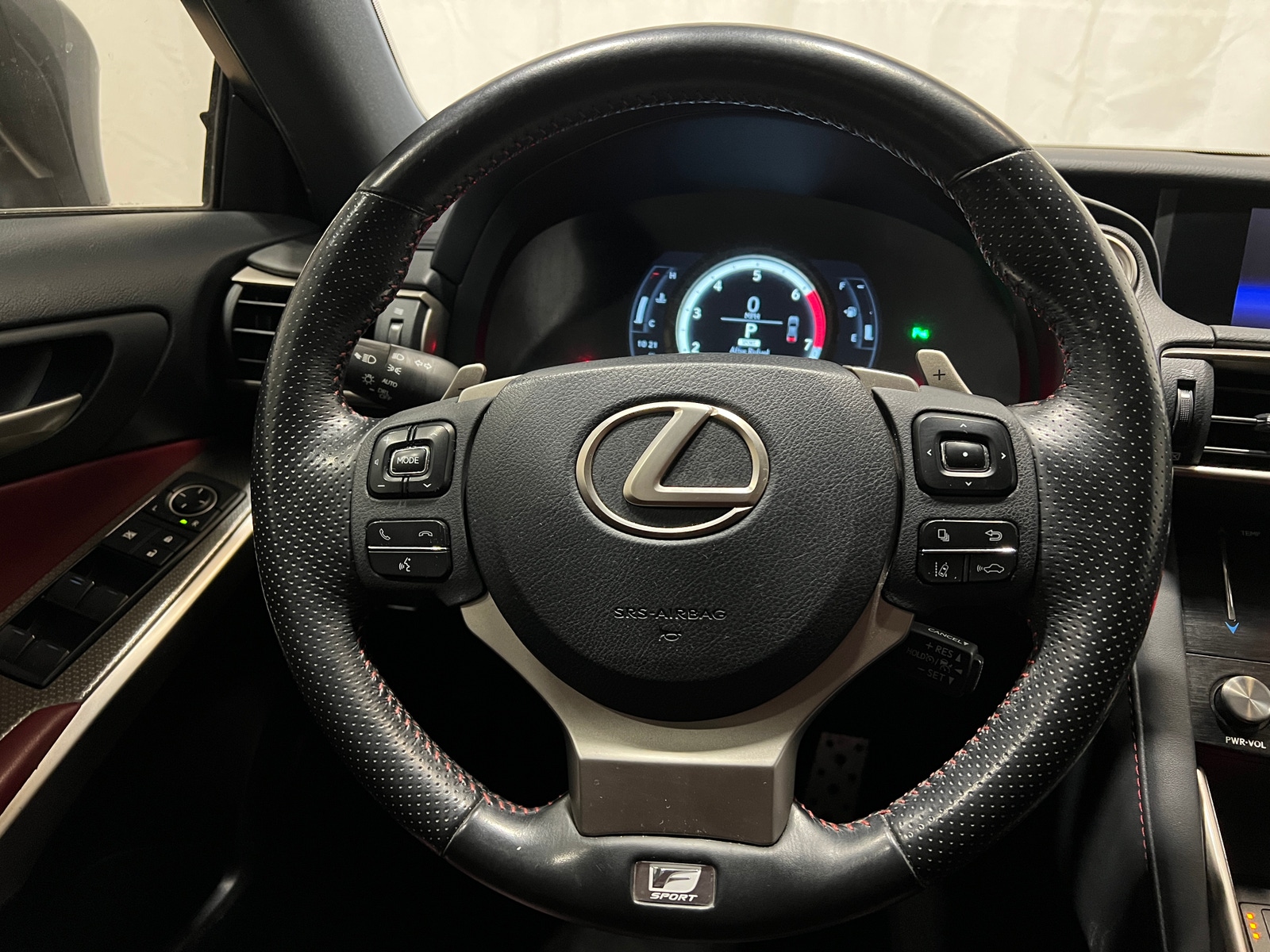 Thumbnail: 2018 Lexus IS - 4