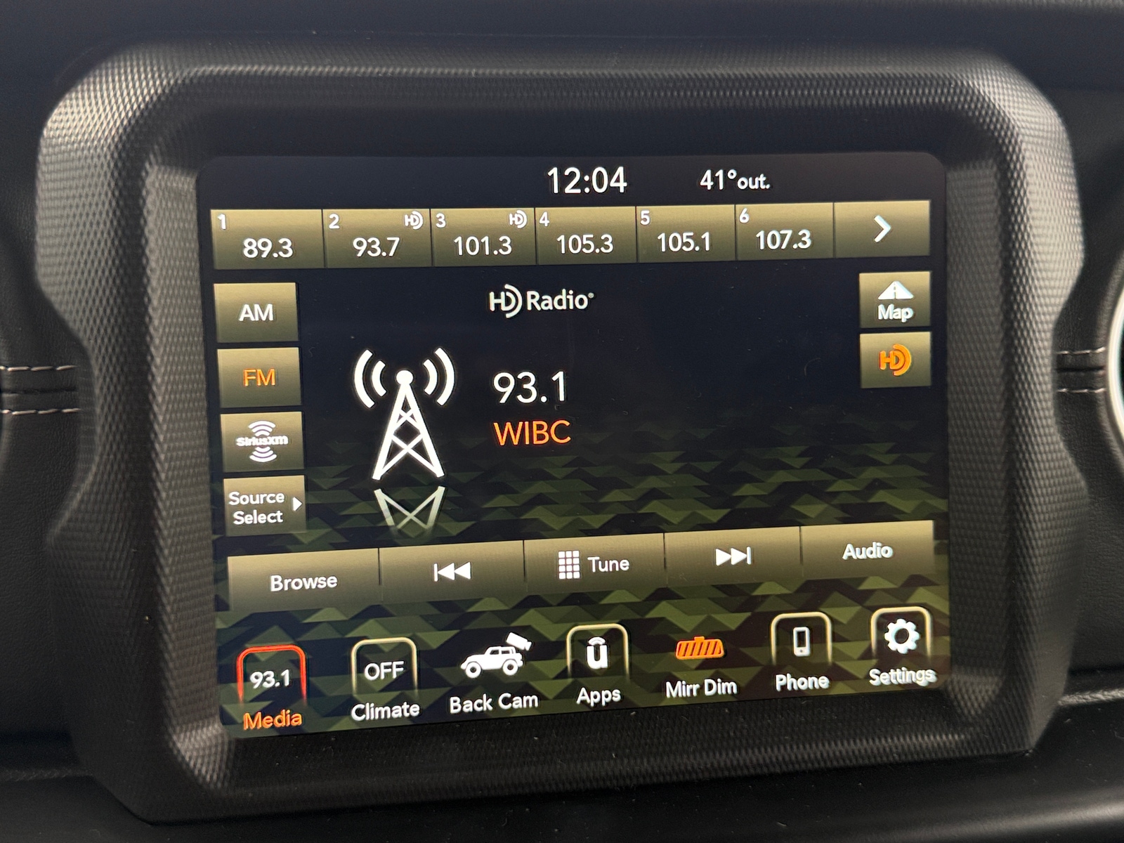 Thumbnail: 2021 Jeep Wrangler - 3