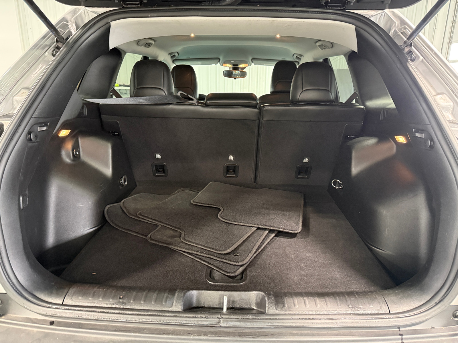 Thumbnail: 2021 Jeep Cherokee - 7