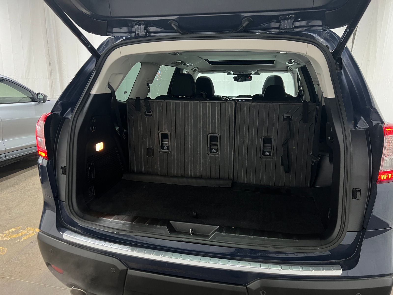 Thumbnail: 2023 Subaru Ascent - 6