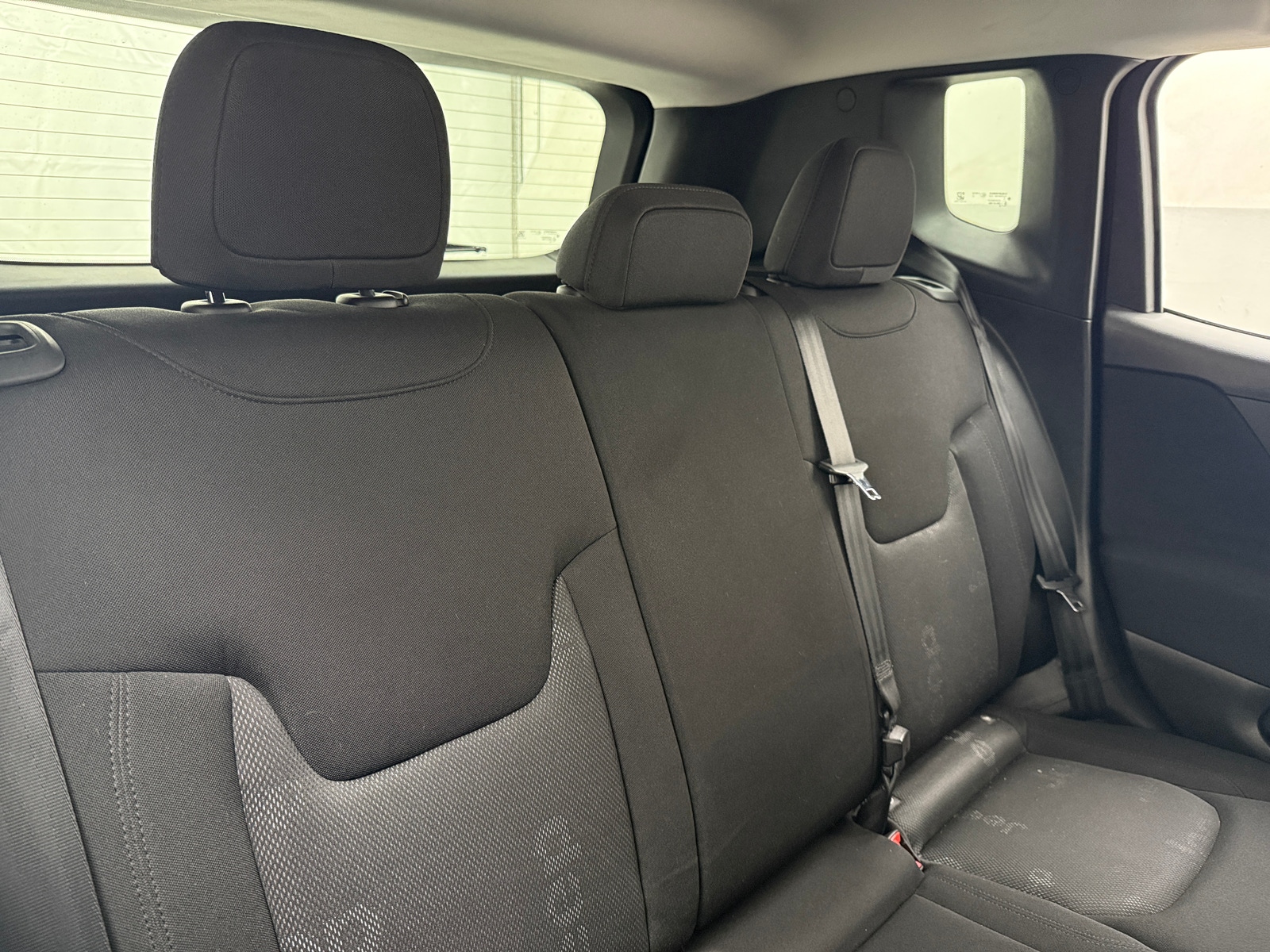 Thumbnail: 2016 Jeep Renegade - 6