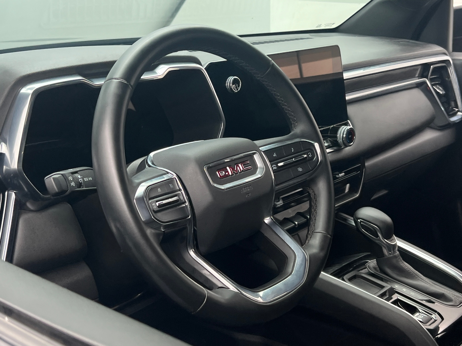 Thumbnail: 2024 GMC Canyon - 5