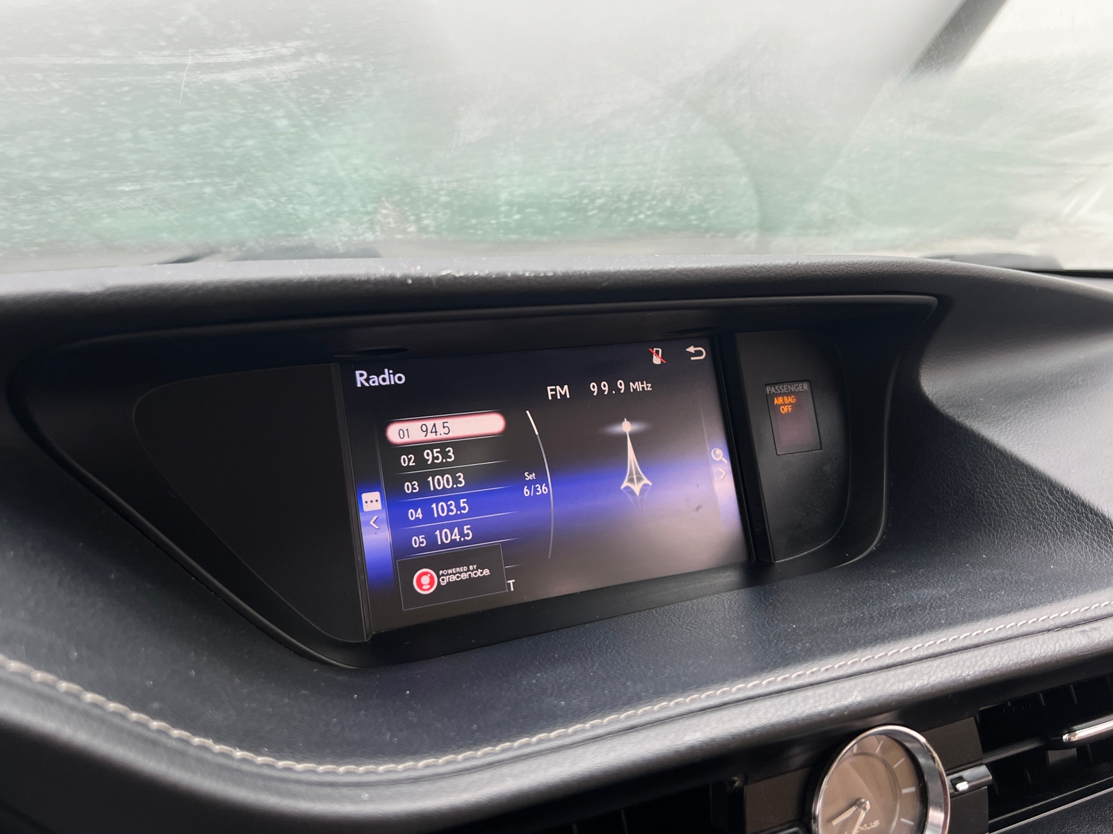 Thumbnail: 2015 Lexus ES - 3