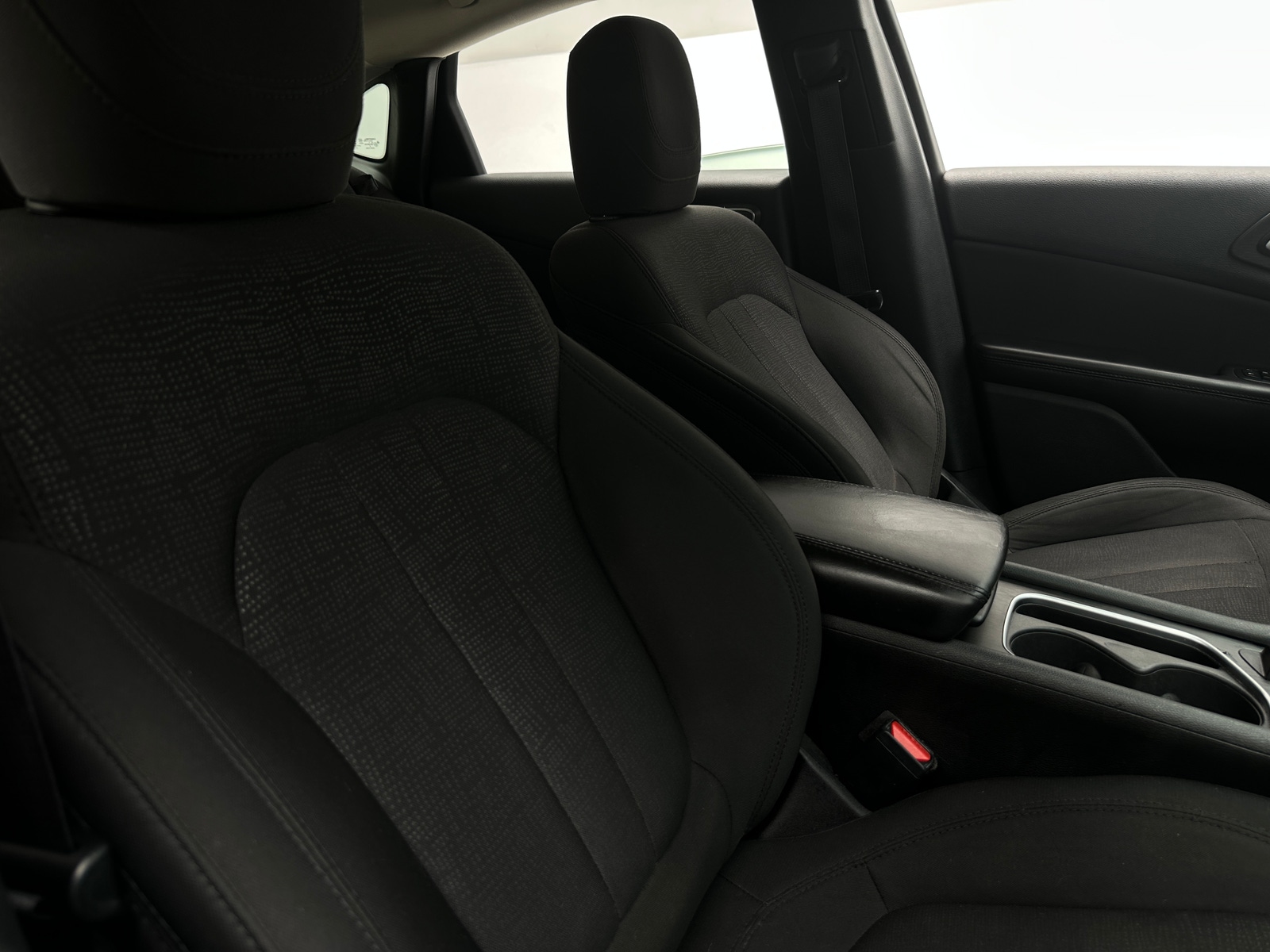 Thumbnail: 2015 Chrysler 200 - 2