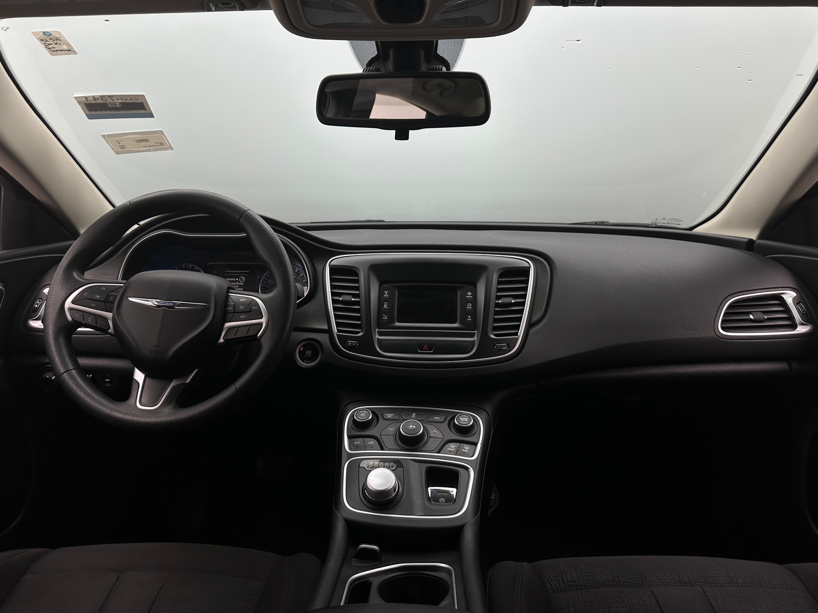 Thumbnail: 2015 Chrysler 200 - 3