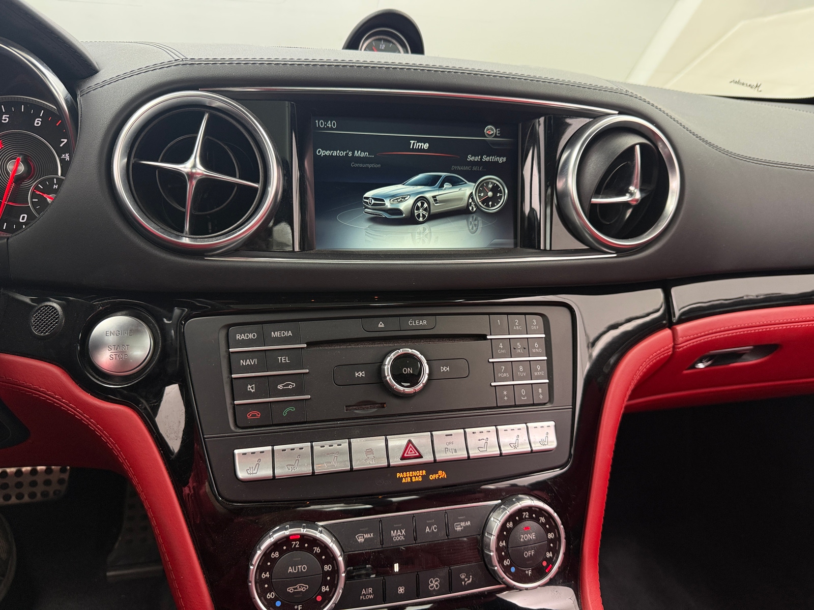 Thumbnail: 2019 Mercedes-Benz SL-Class - 3