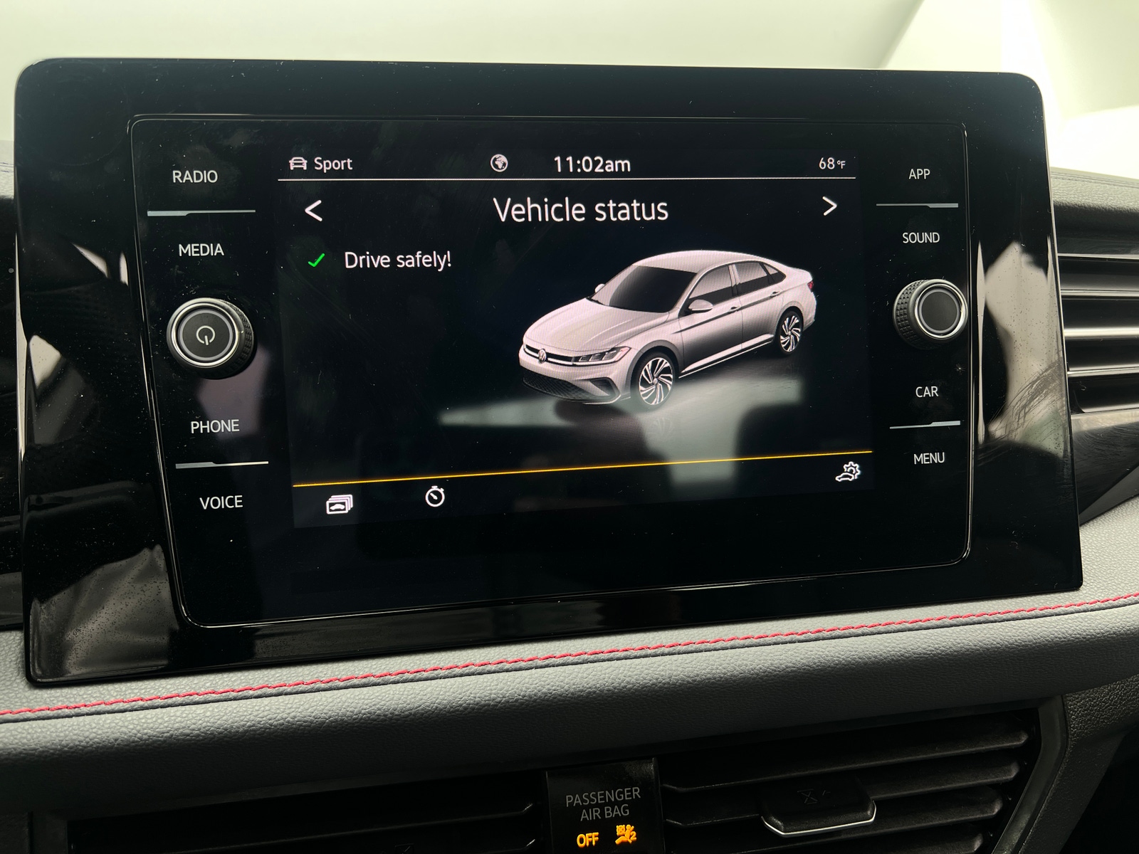 Thumbnail: 2025 Volkswagen Jetta - 3