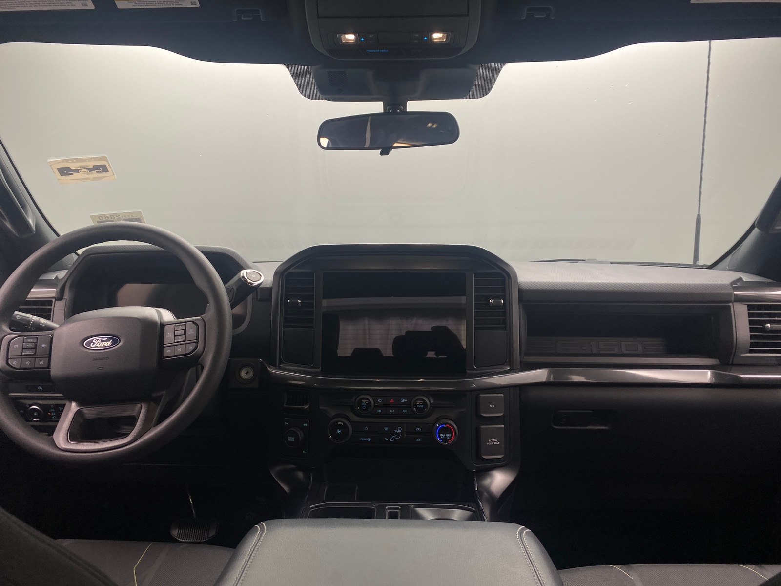 Thumbnail: 2025 Ford Econoline - 3