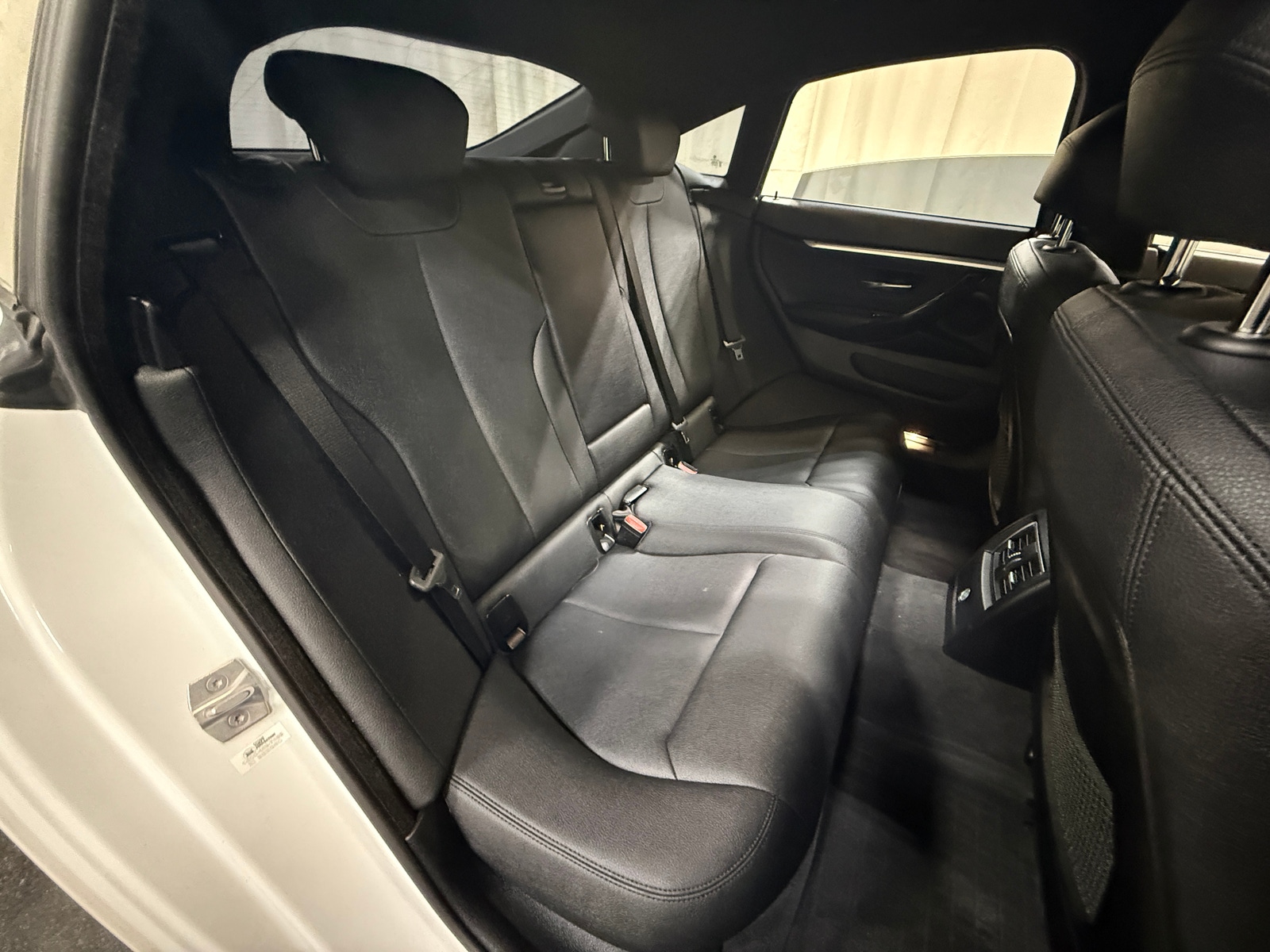 Thumbnail: 2018 BMW 4 Series - 5