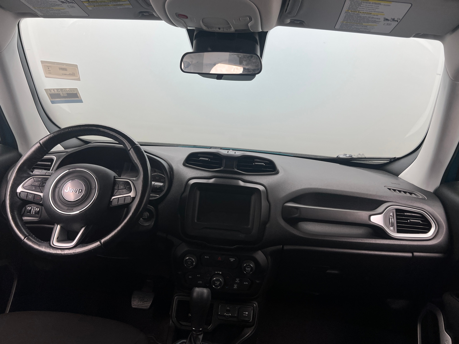 Thumbnail: 2020 Jeep Renegade - 3