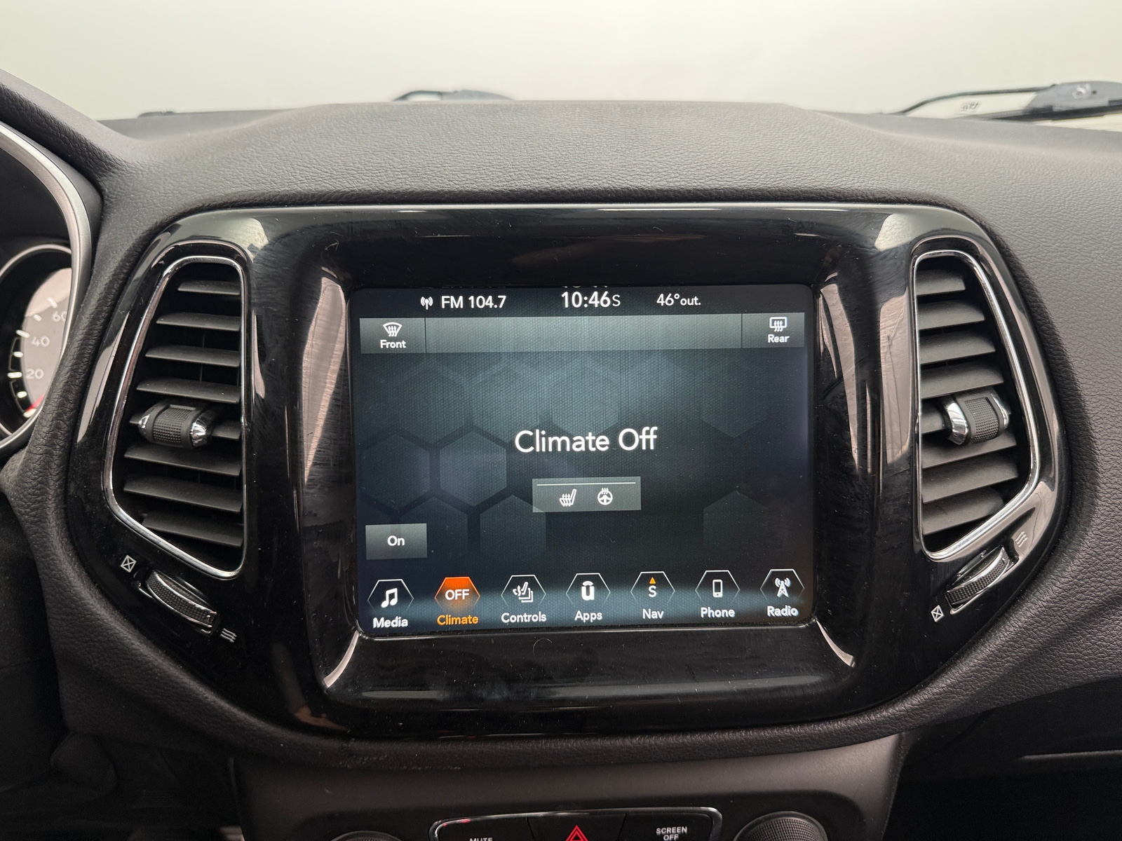 Thumbnail: 2018 Jeep Compass - 3